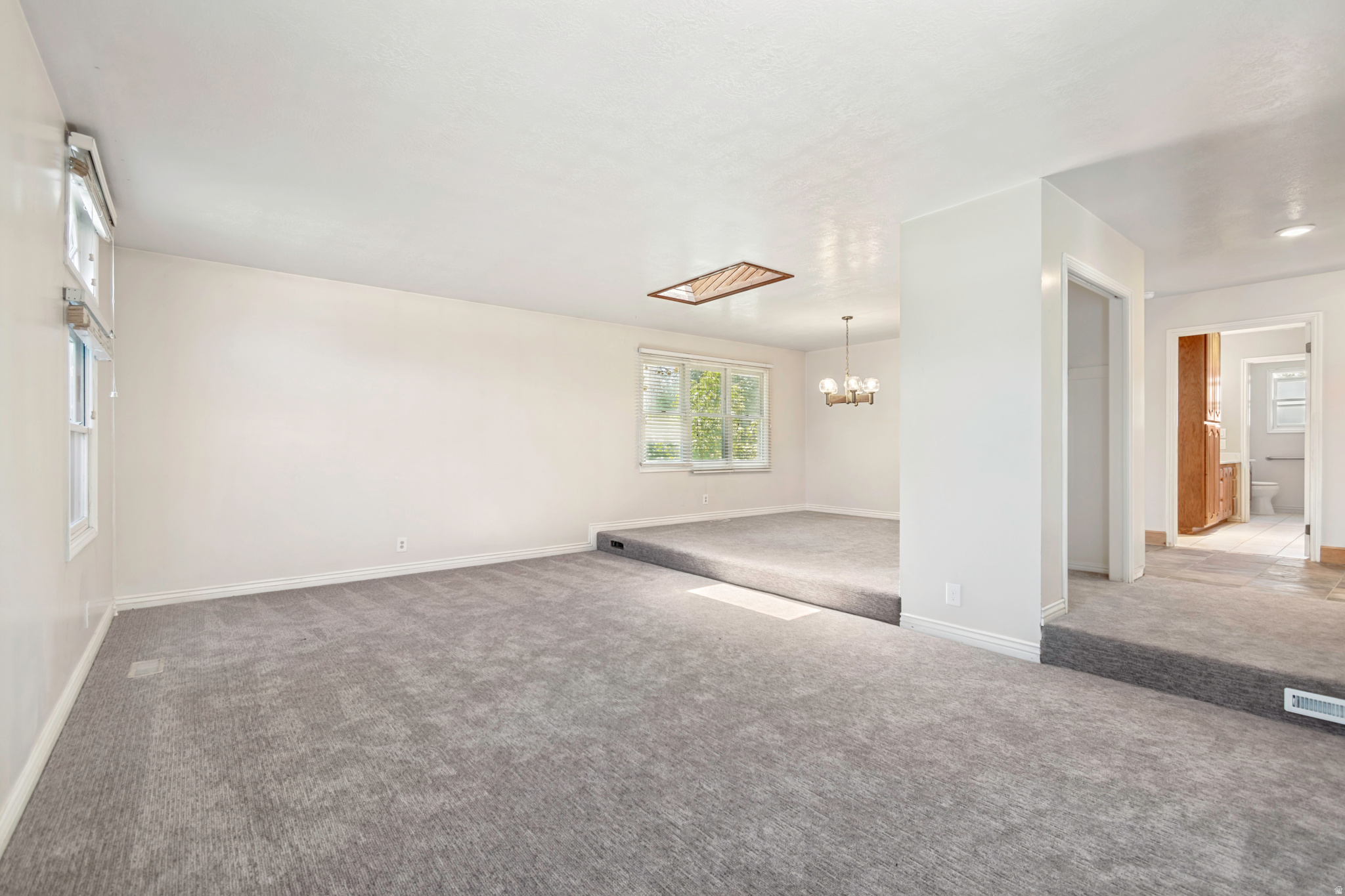 WALNUT BROOK - Residential