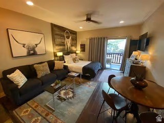 PROSPECTOR SQUARE - Residential