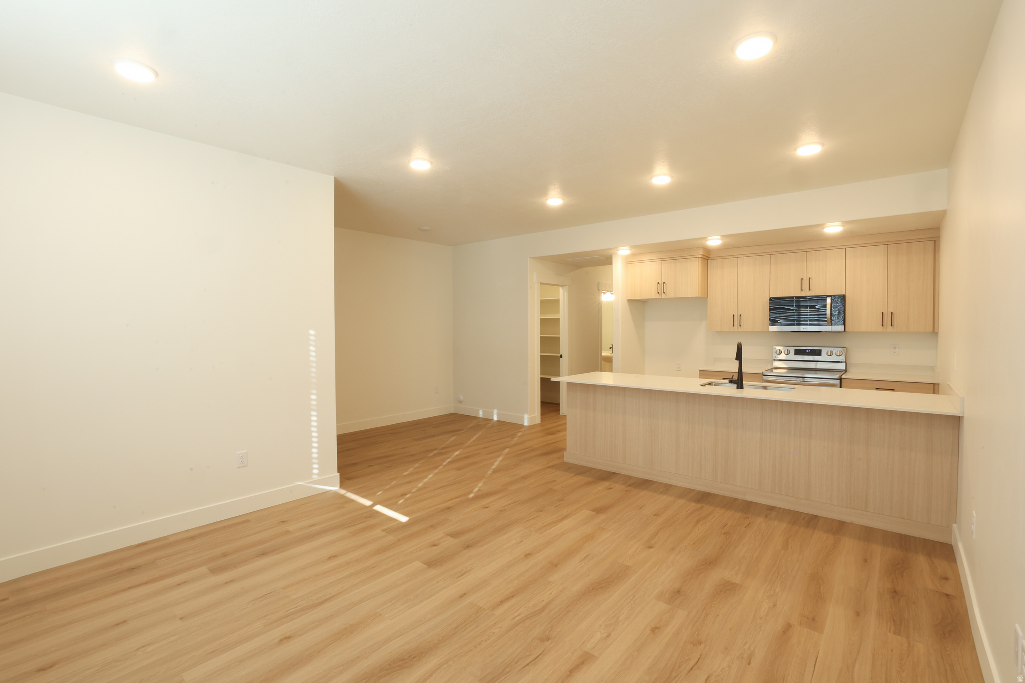 MAGNOLIA - Residential