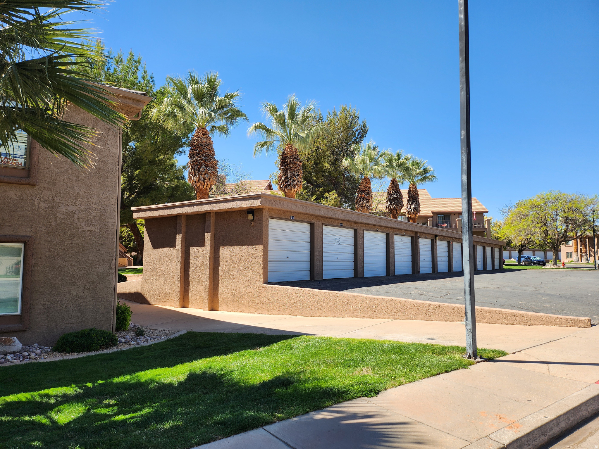 SPORTS VILLAGE - Residential