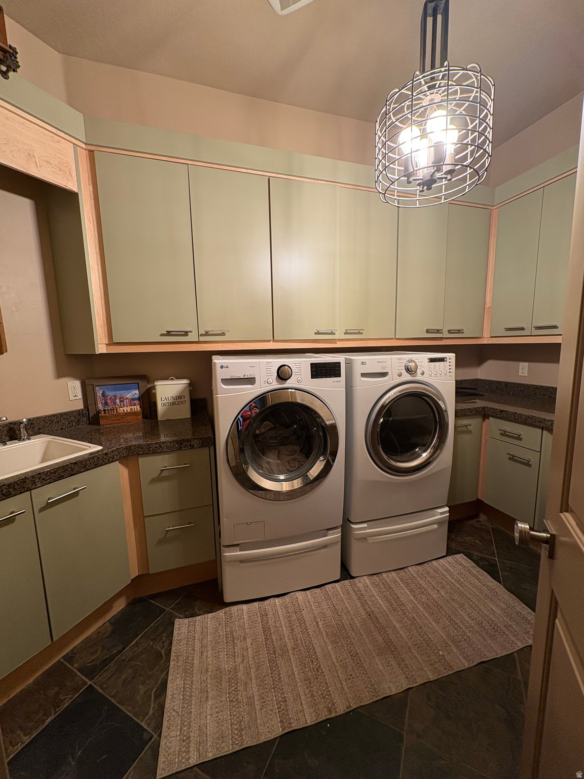 COTTAGES AT HOBBLE CREEK MHD - Residential