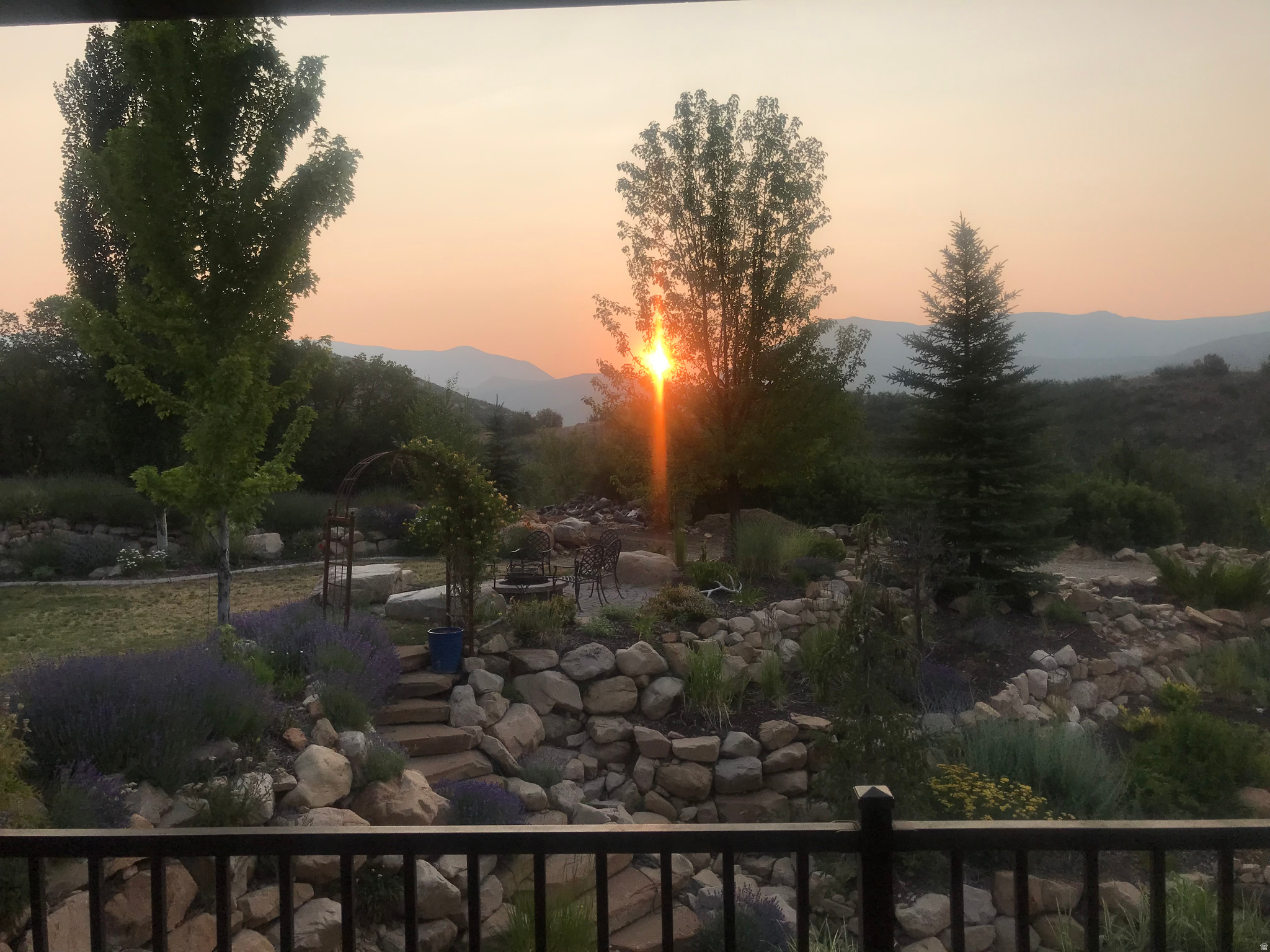 COTTAGES AT HOBBLE CREEK MHD - Residential