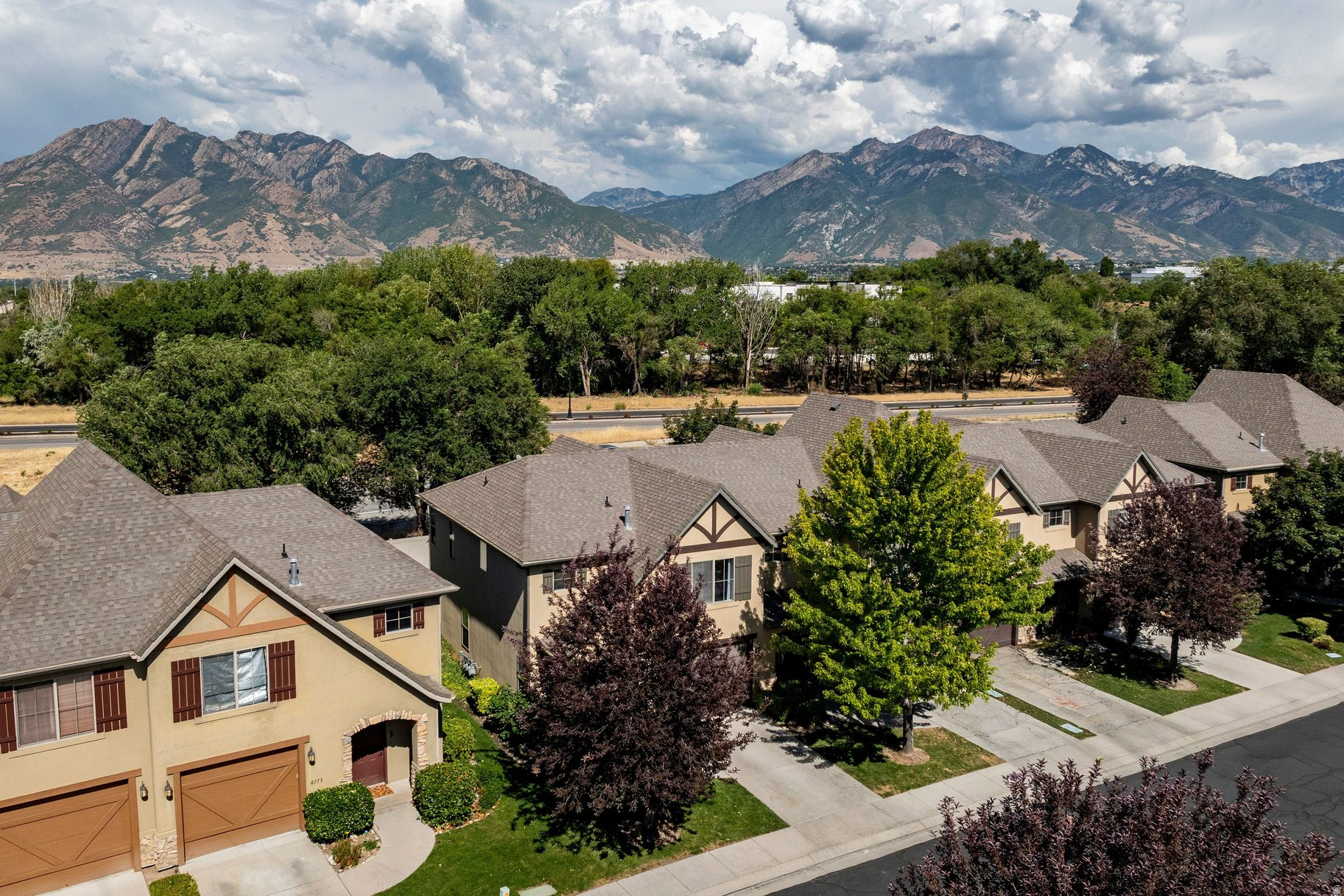 COTTAGES - Residential