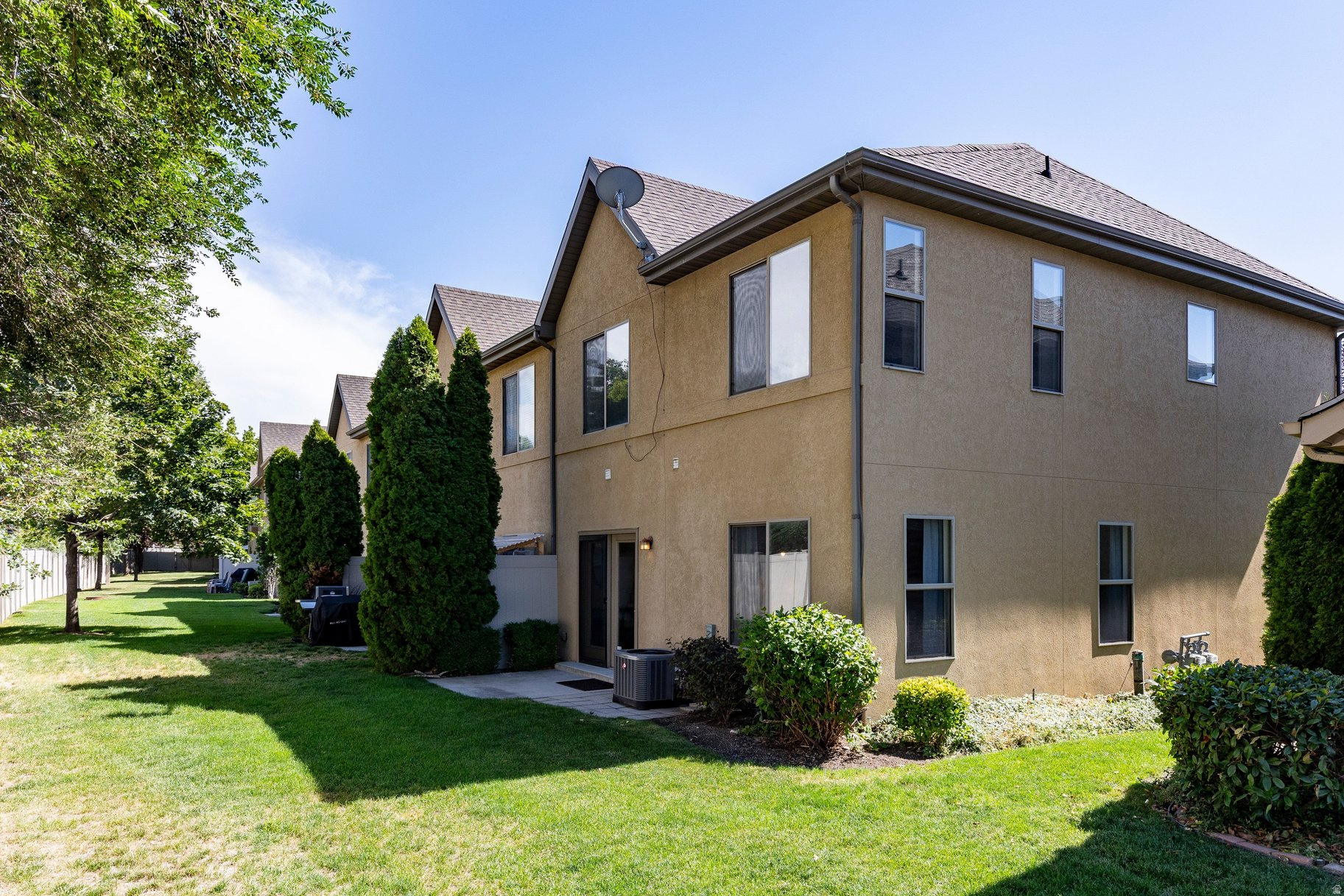 COTTAGES - Residential