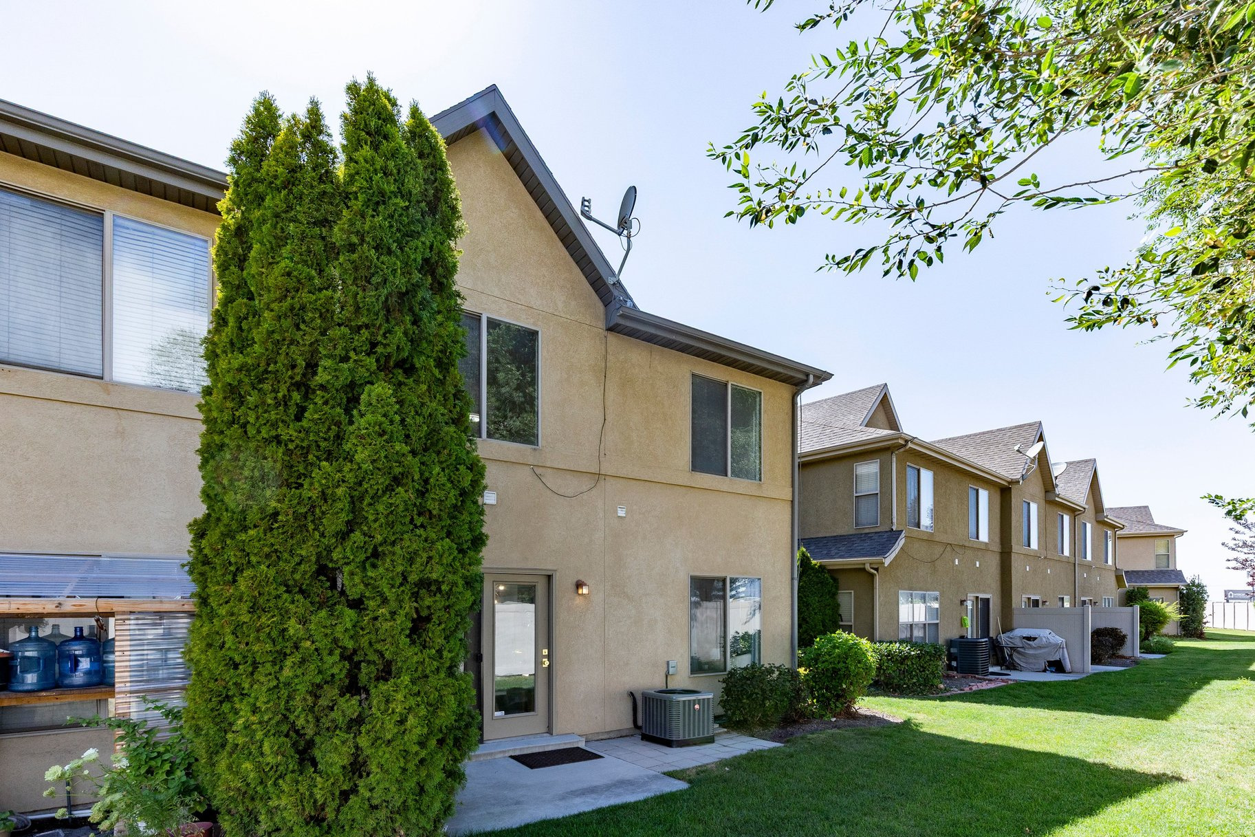 COTTAGES - Residential