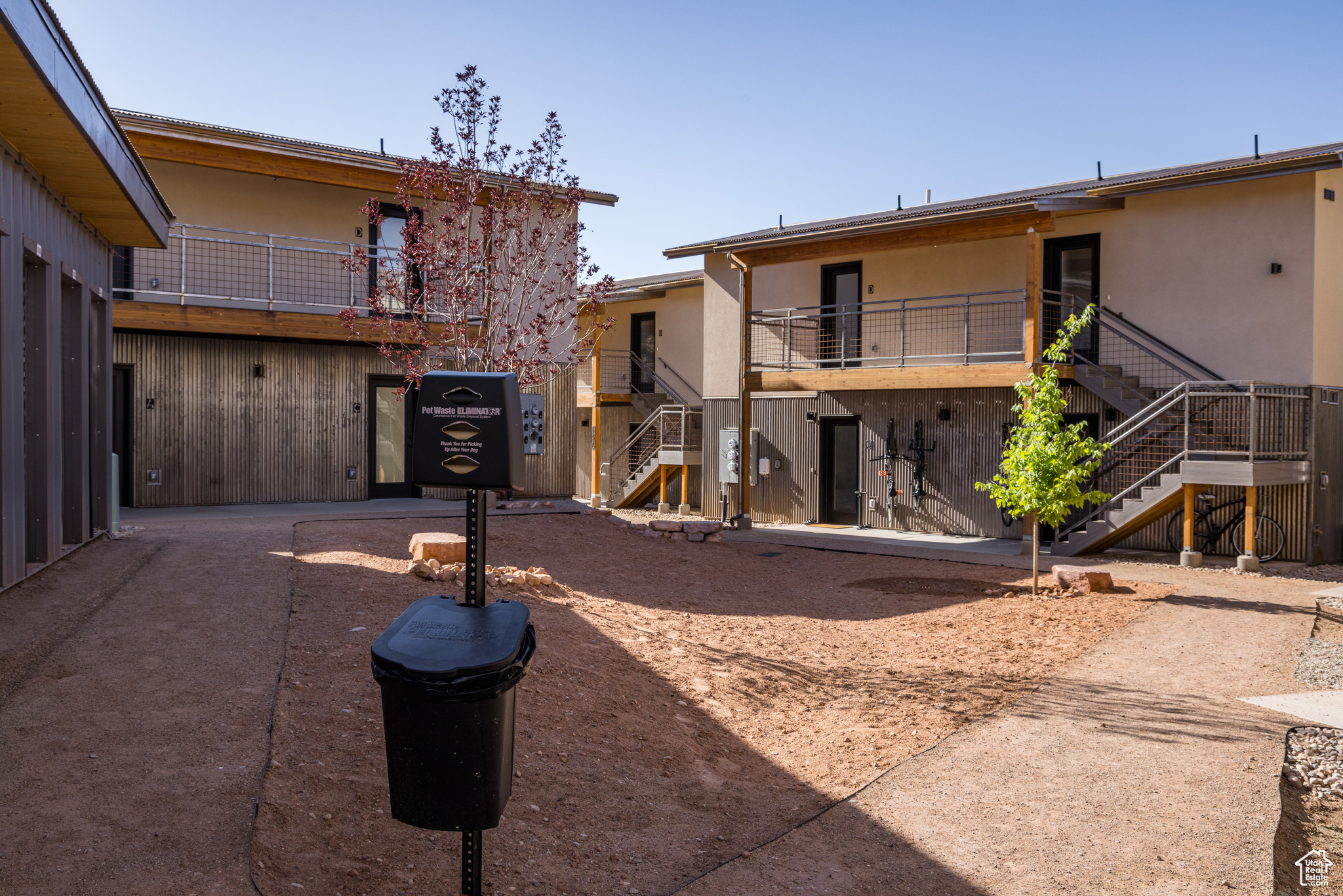 MURPHY FLATS - Residential