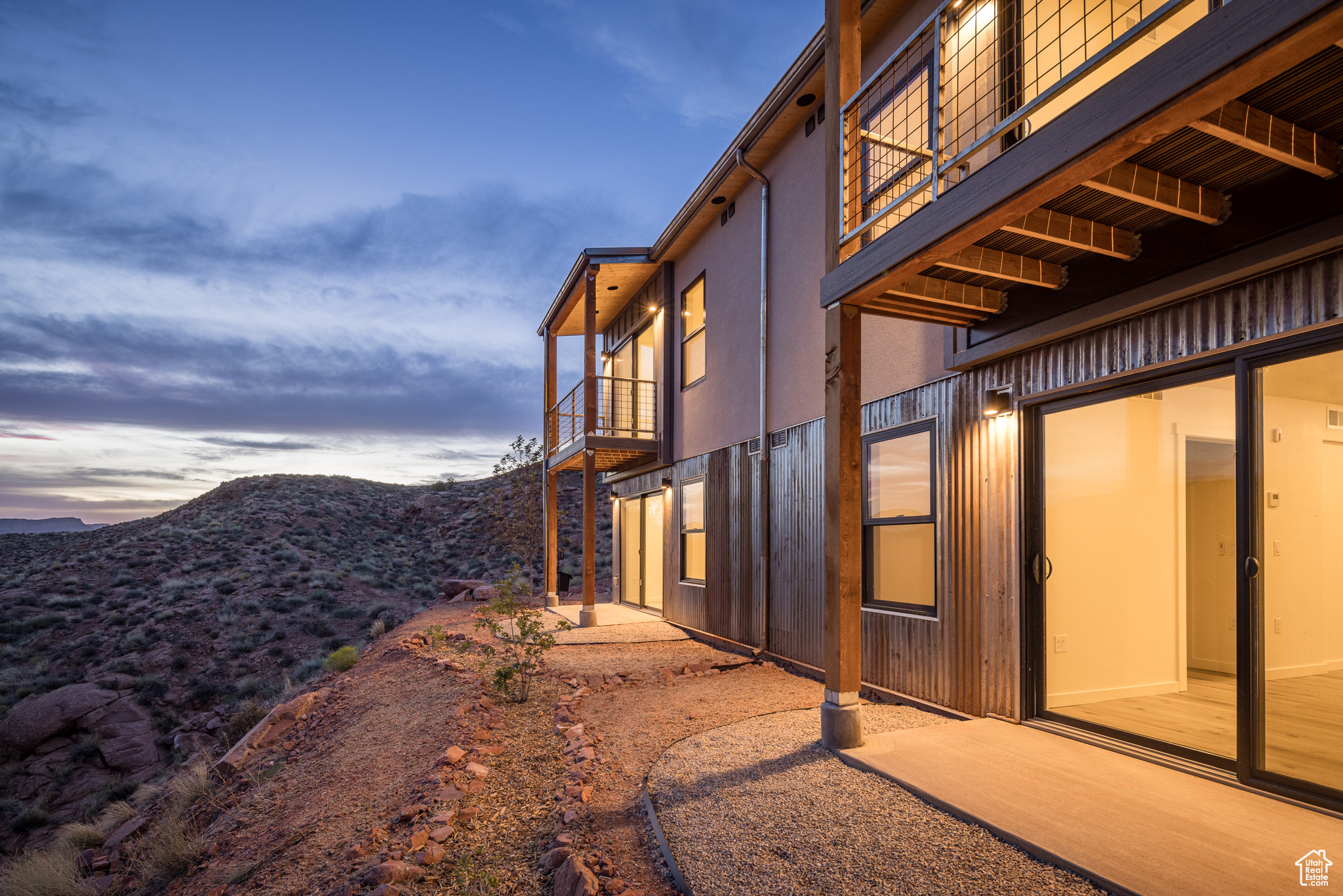 MURPHY FLATS - Residential