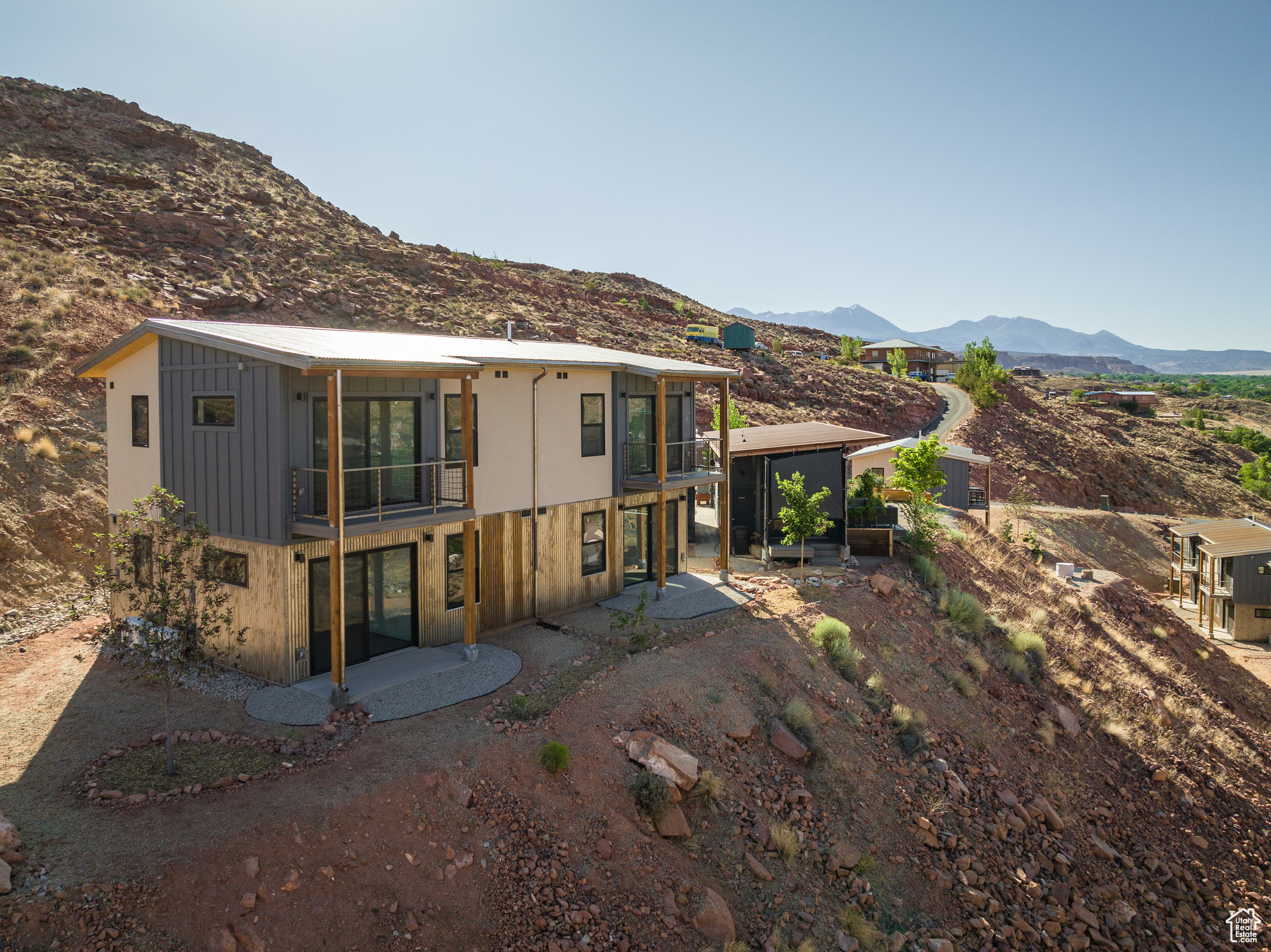 MURPHY FLATS - Residential
