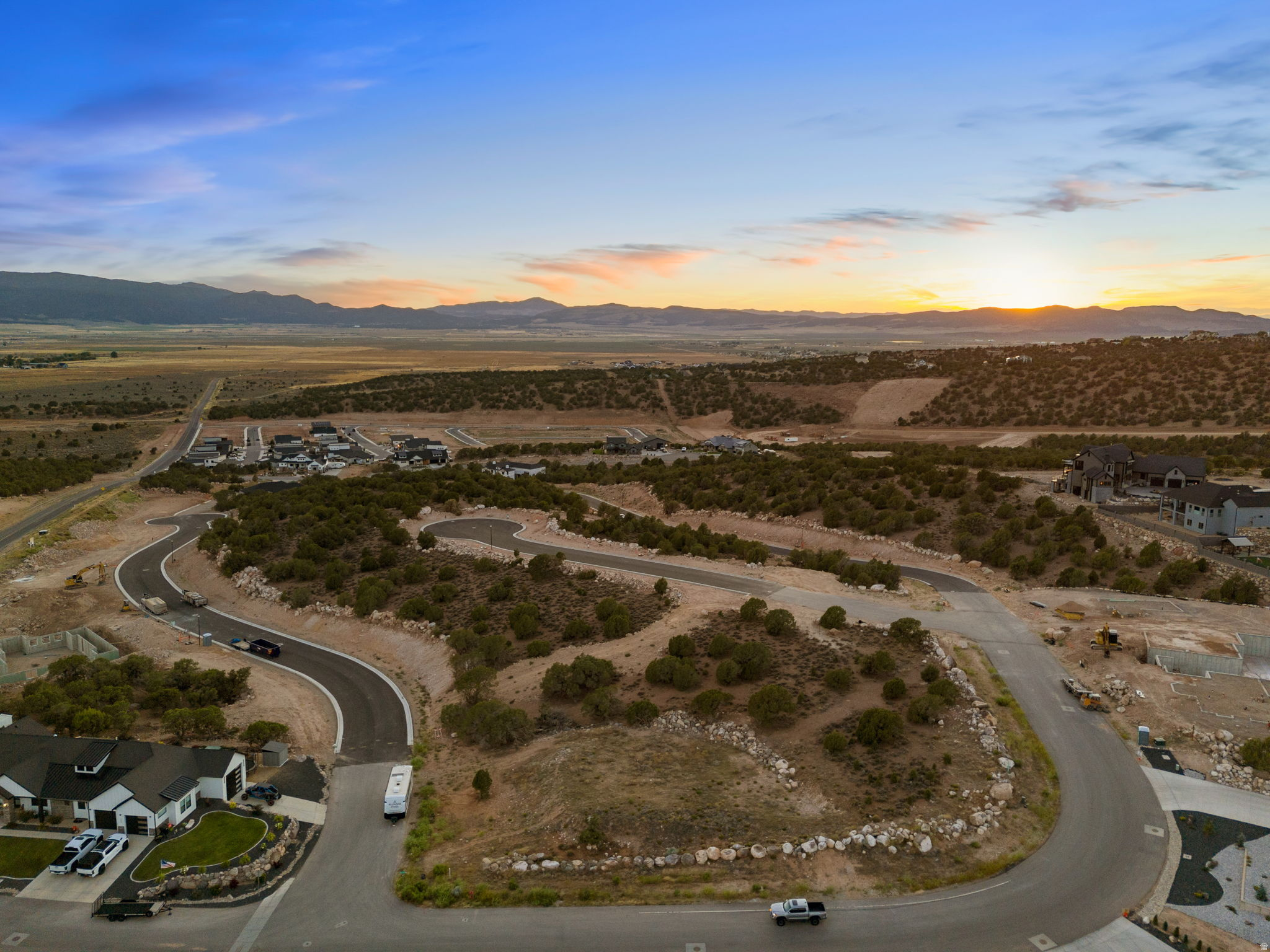 ESTATES AT SOUTH MOUNTAIN - Land