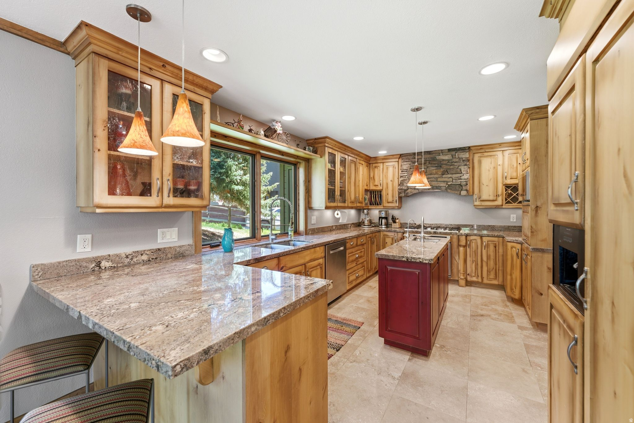 PARK MEADOWS - Residential