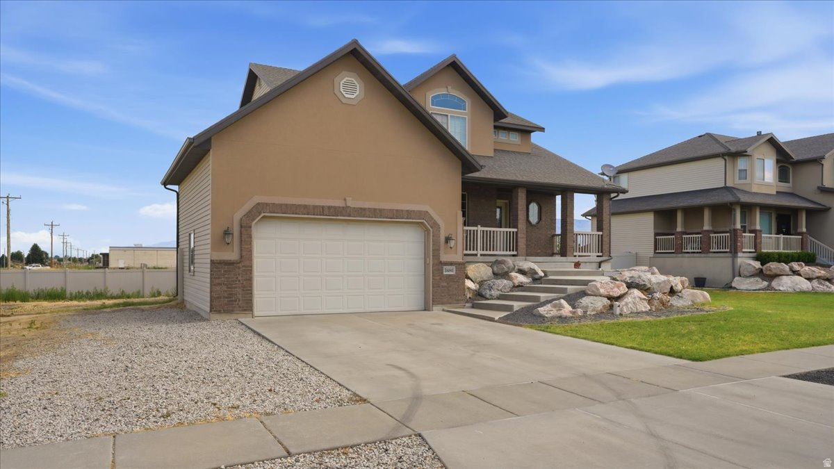 WALLY'S ACRE - Residential
