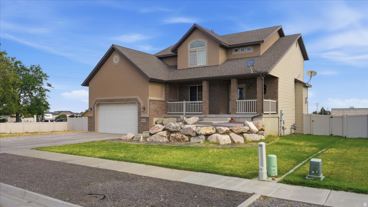 WALLY'S ACRE - Residential