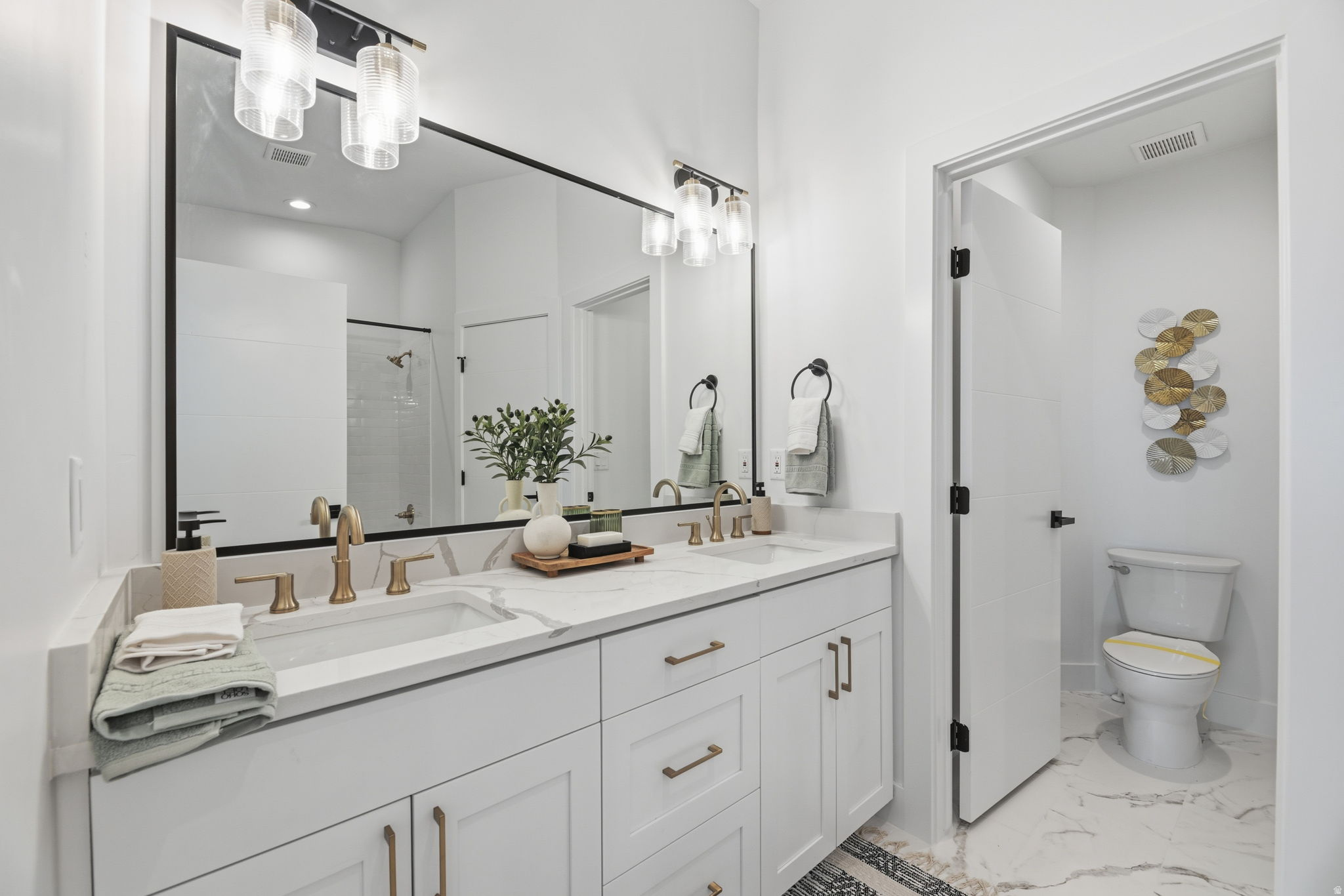 FAIRWAYS TOWNHOMES - Residential