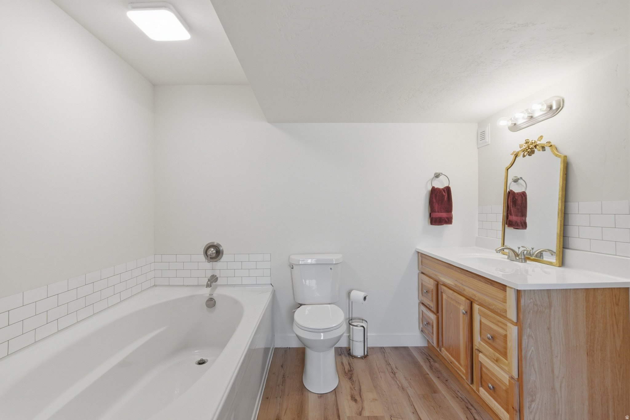LEXINGTON GREENS AT OVERLAKE SUBDIVISION - Residential