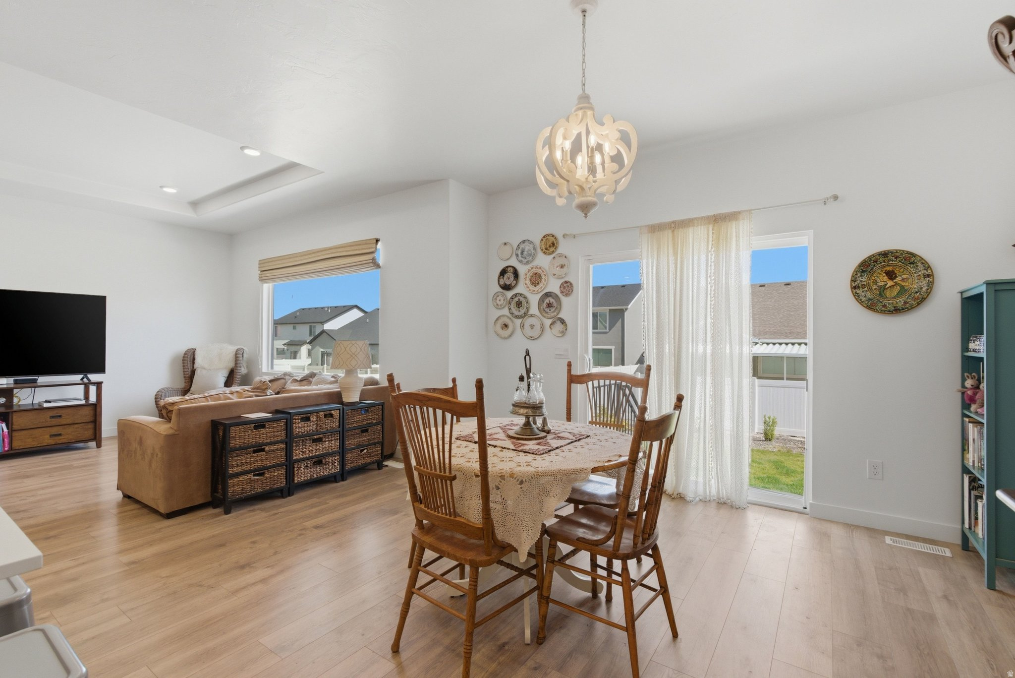 LEXINGTON GREENS AT OVERLAKE SUBDIVISION - Residential