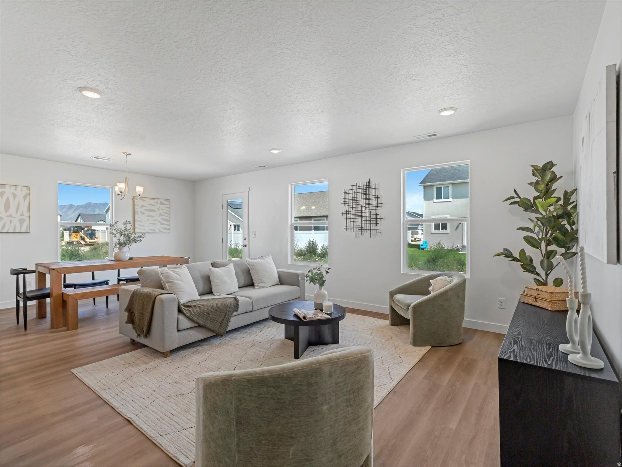 EAGLE VILLAGE - Residential