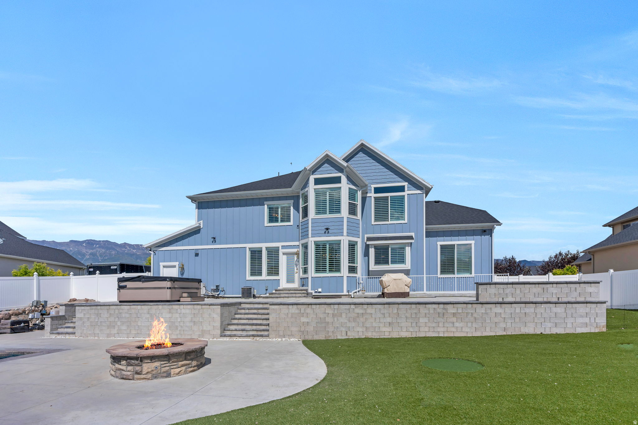 THE SHORES PHASE 1 - Residential