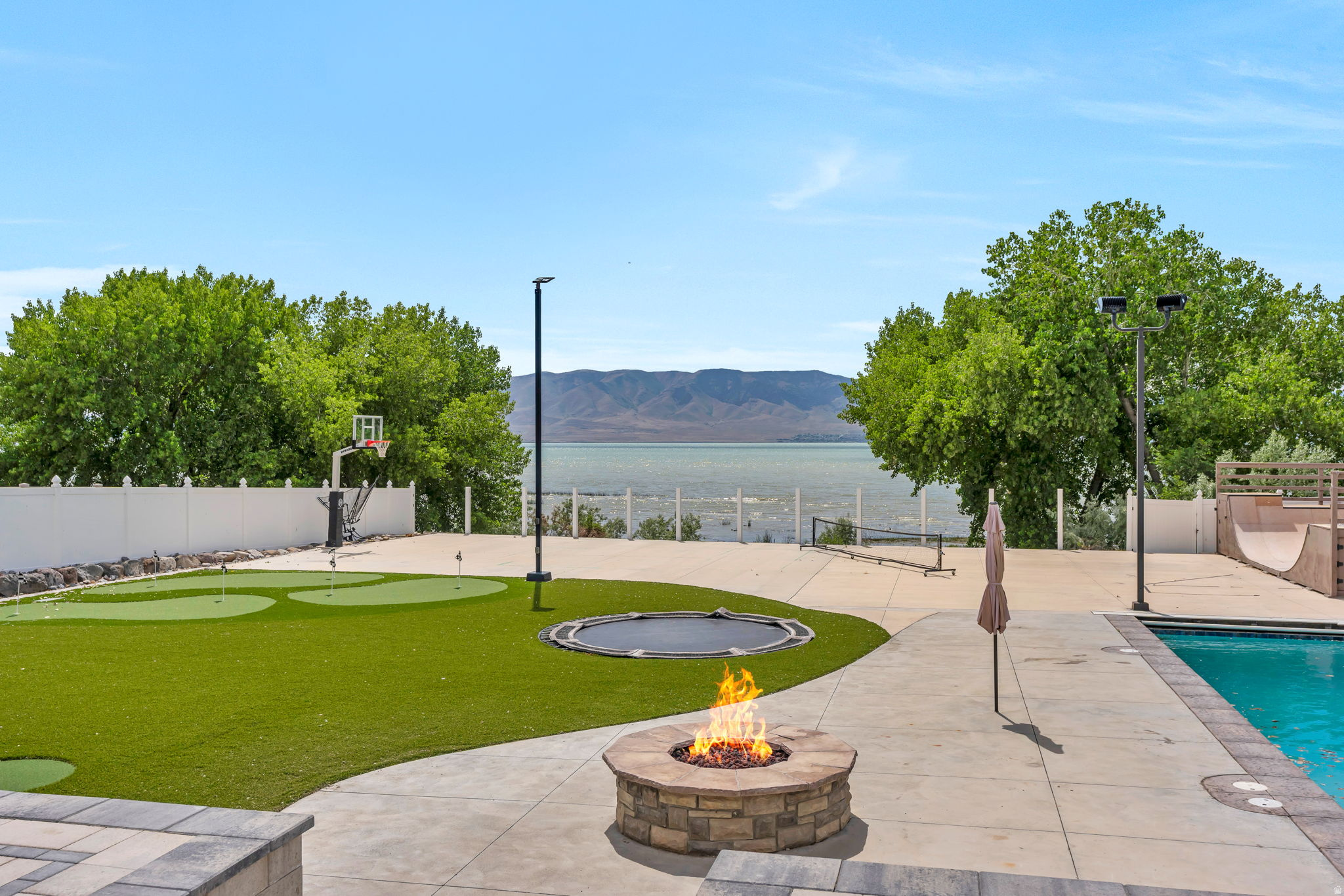 THE SHORES PHASE 1 - Residential