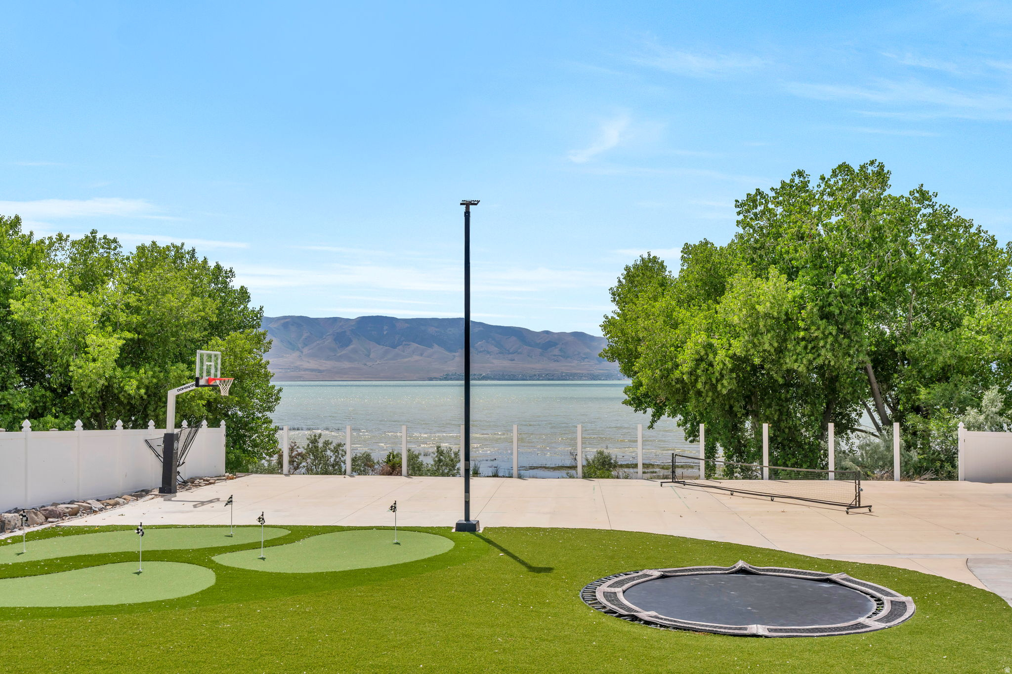 THE SHORES PHASE 1 - Residential