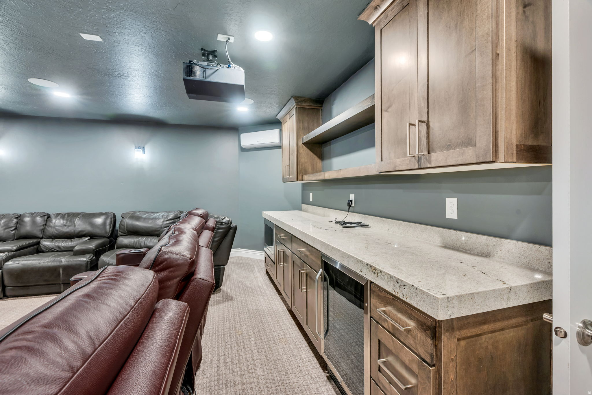 THE SHORES PHASE 1 - Residential