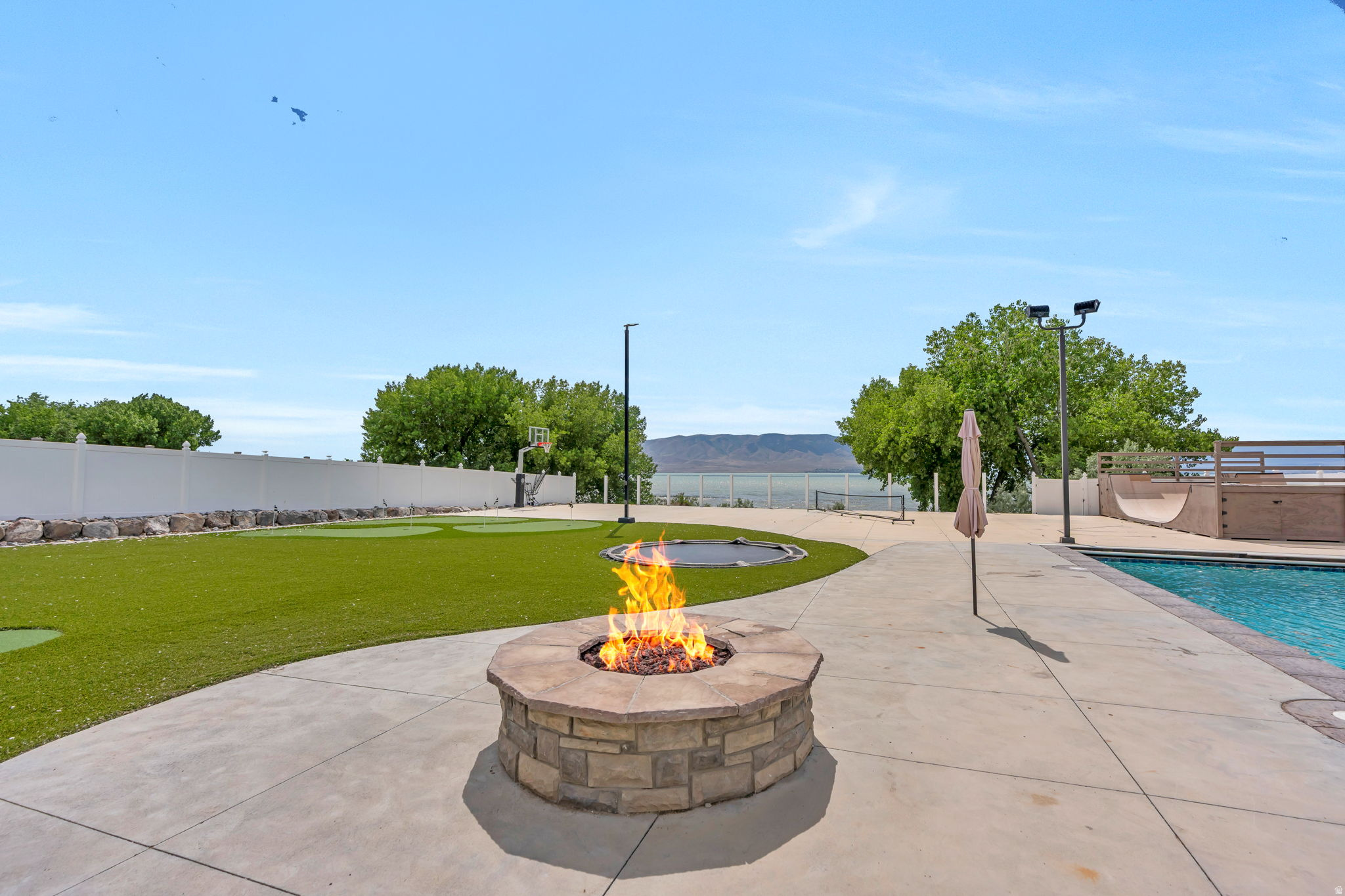 THE SHORES PHASE 1 - Residential
