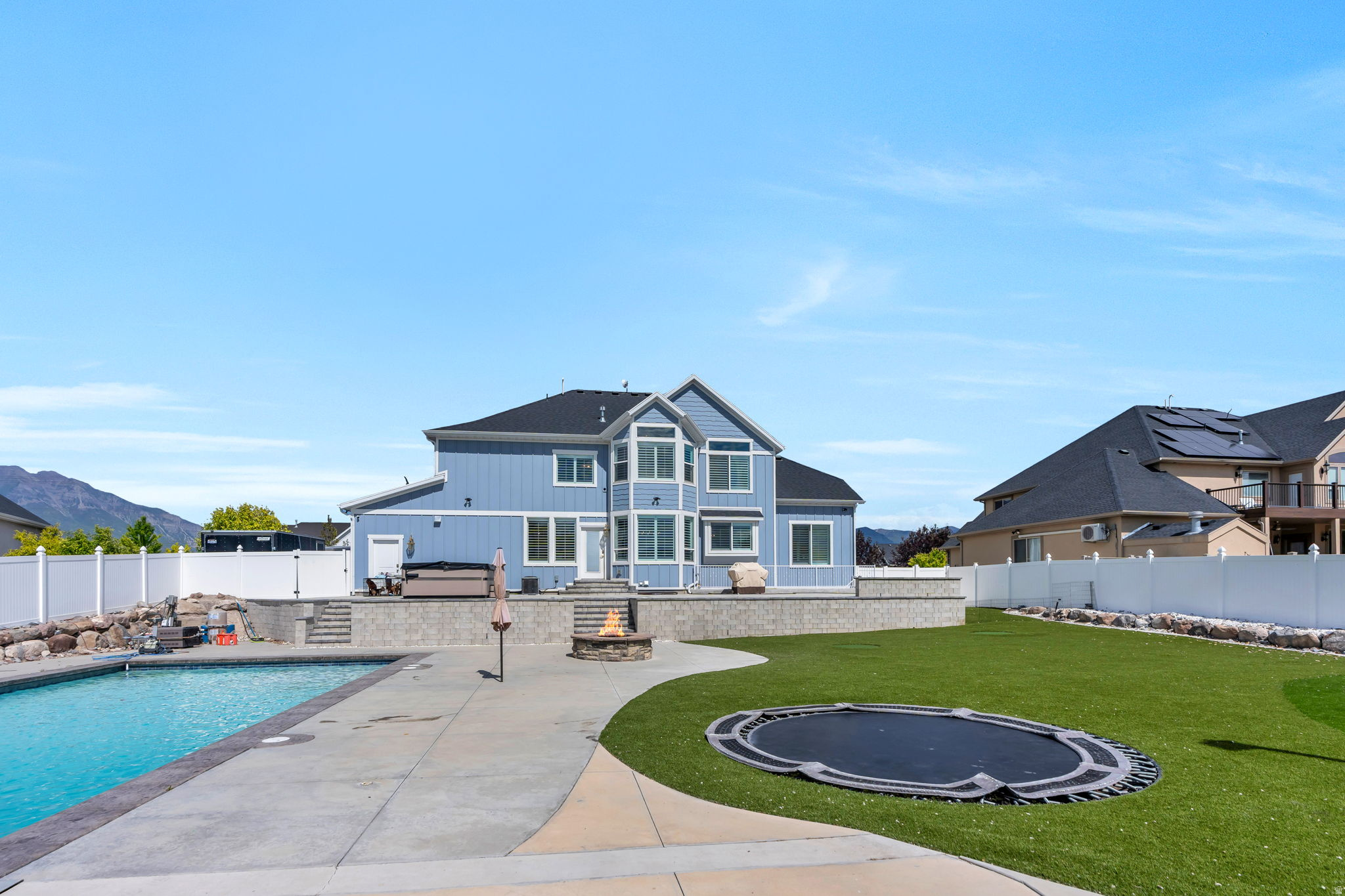 THE SHORES PHASE 1 - Residential