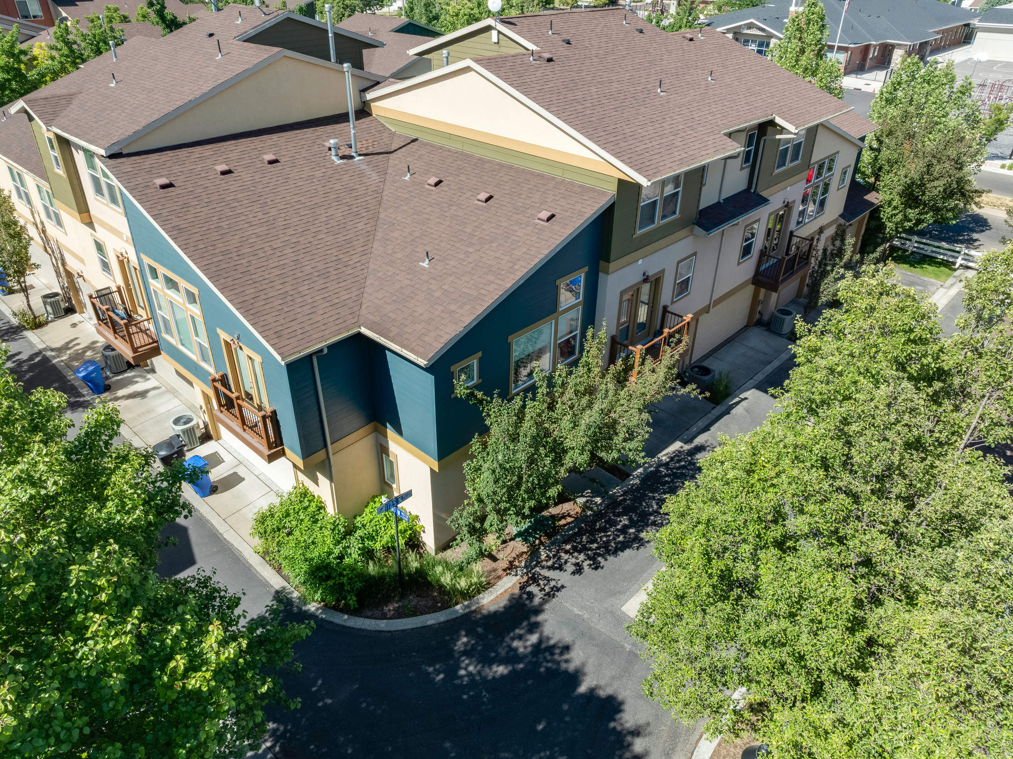 FARMINGTON CROSSING - Residential