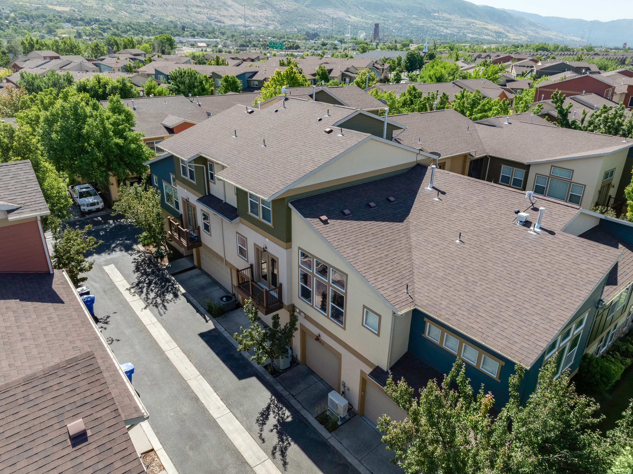 FARMINGTON CROSSING - Residential