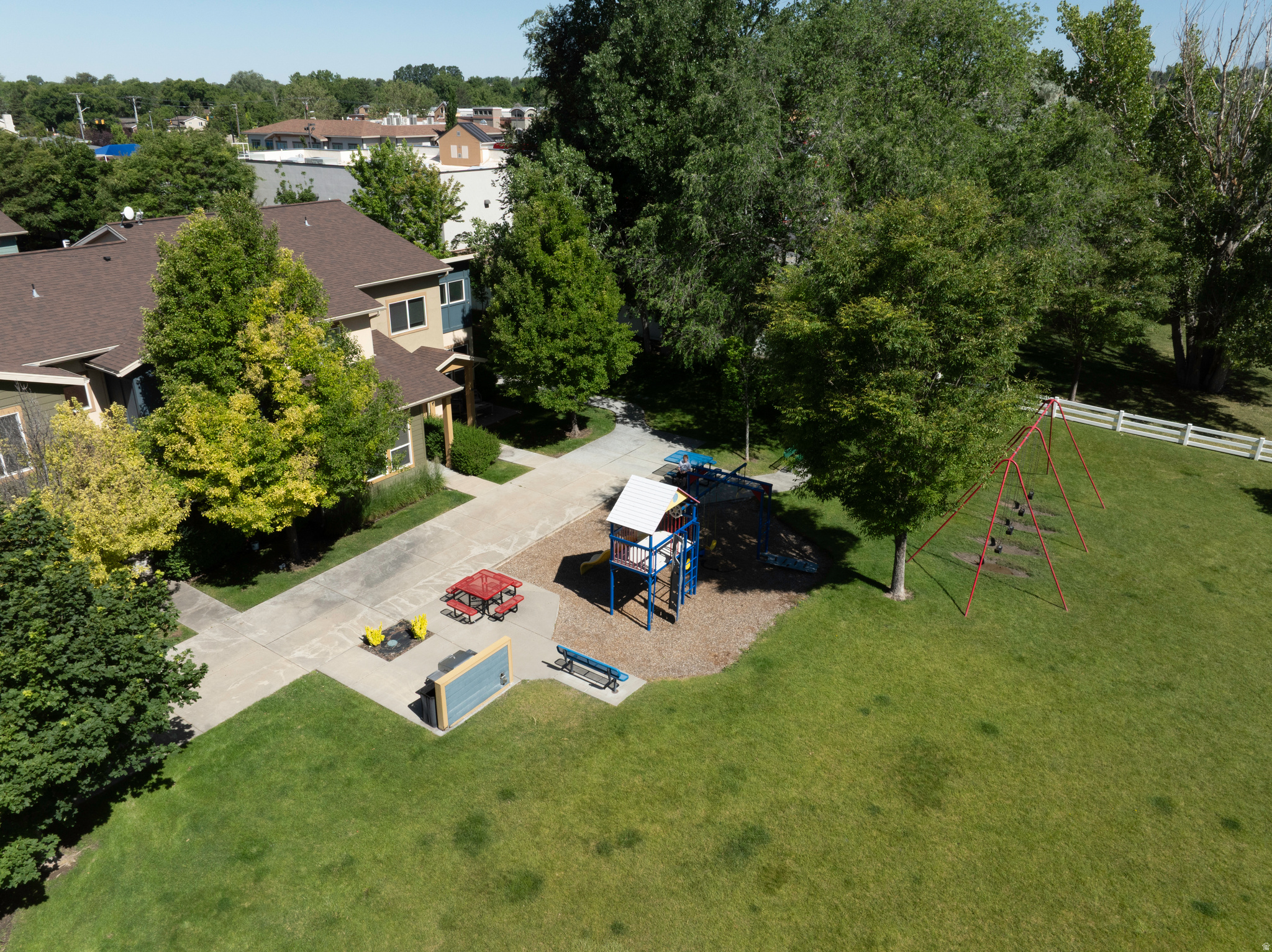 FARMINGTON CROSSING - Residential