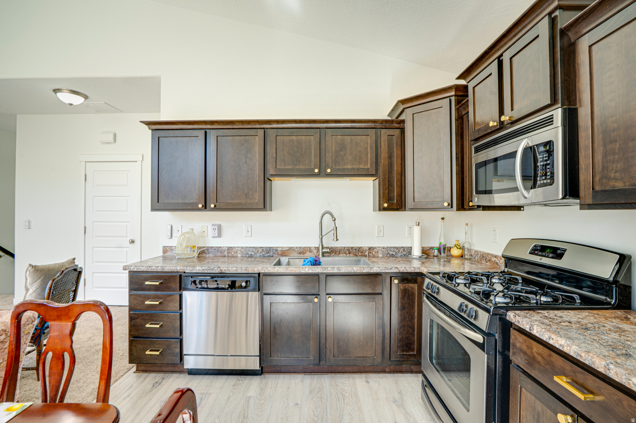 FARMINGTON CROSSING - Residential