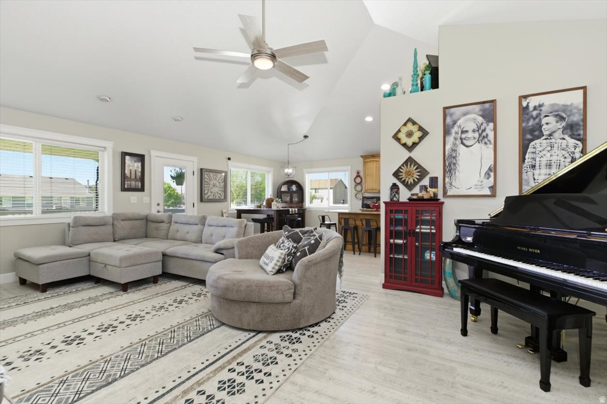 ORCHARD ESTATES - Residential