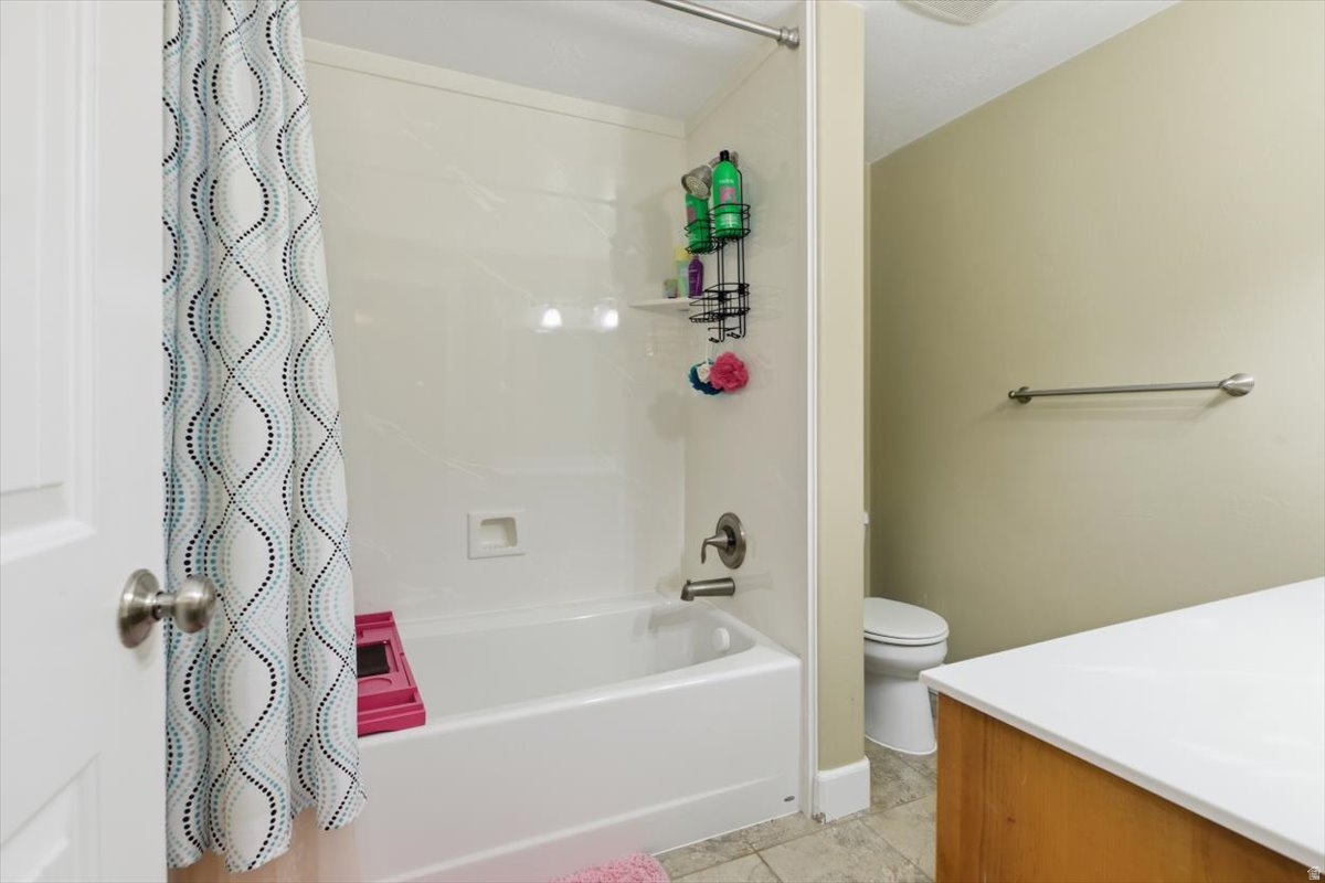 ORCHARD ESTATES - Residential