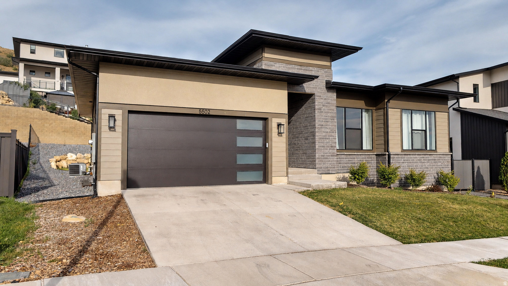 CANYON POINT - Residential