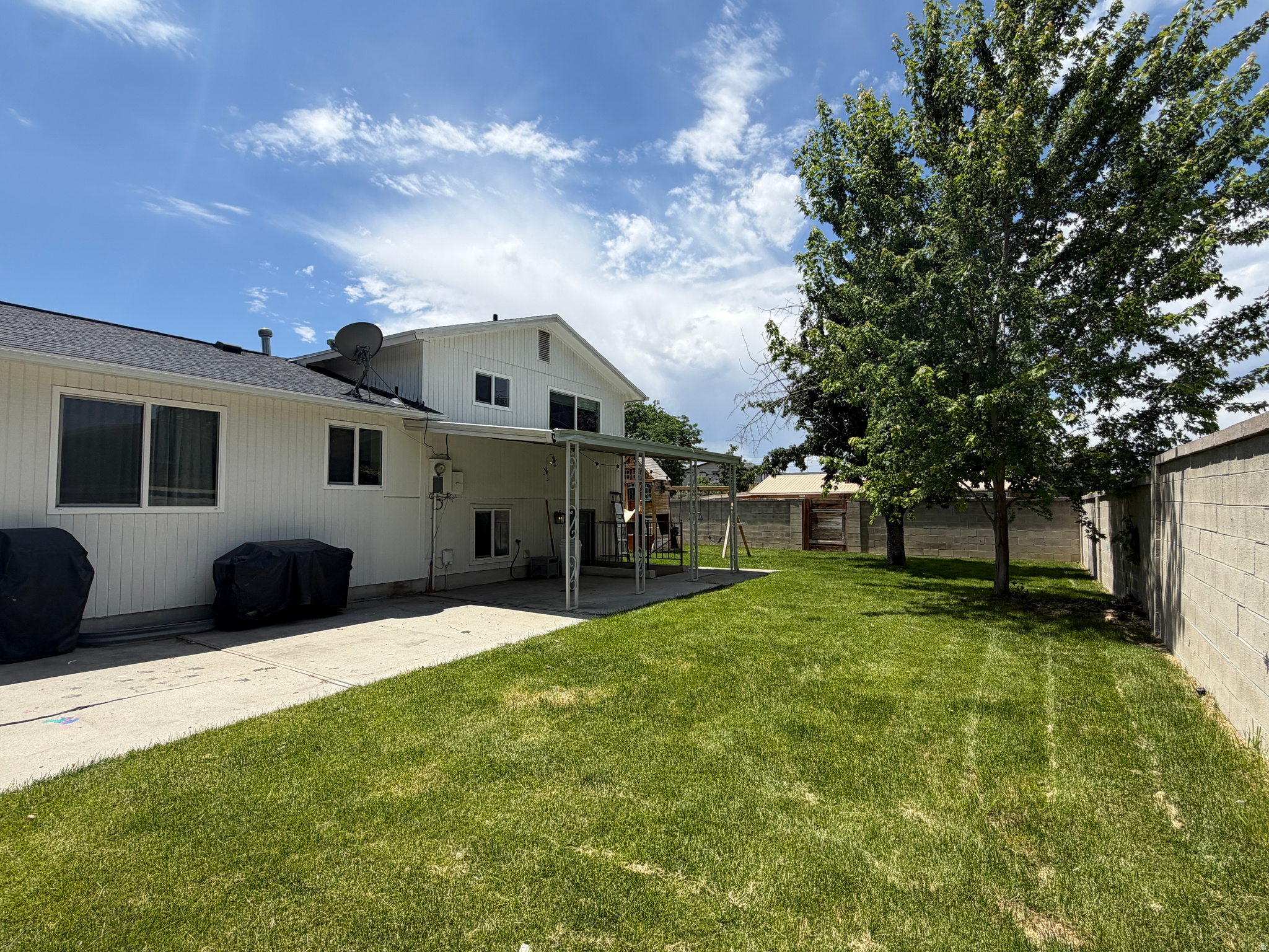 SANDY HEIGHTS SOUTH - Residential