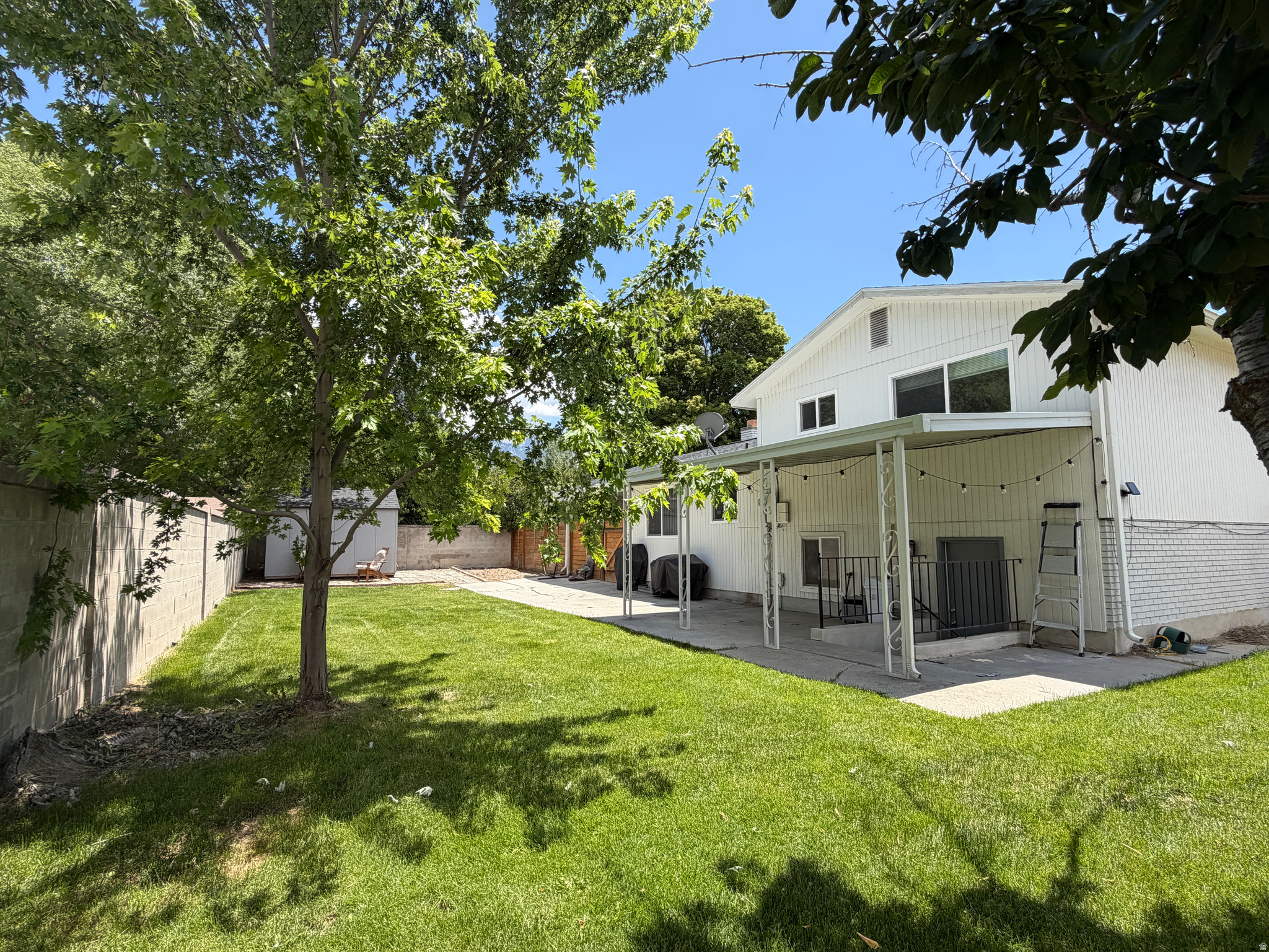 SANDY HEIGHTS SOUTH - Residential