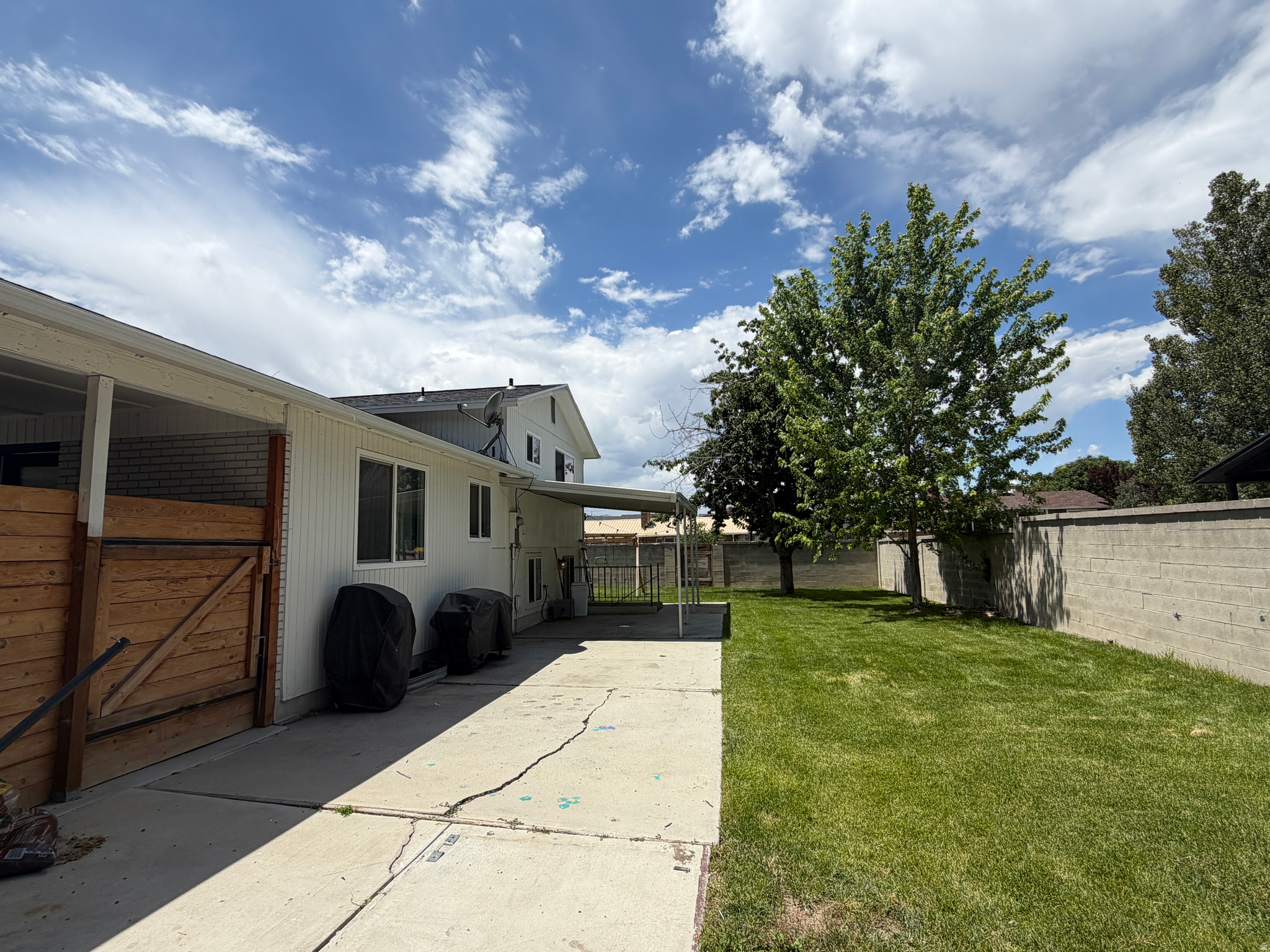 SANDY HEIGHTS SOUTH - Residential
