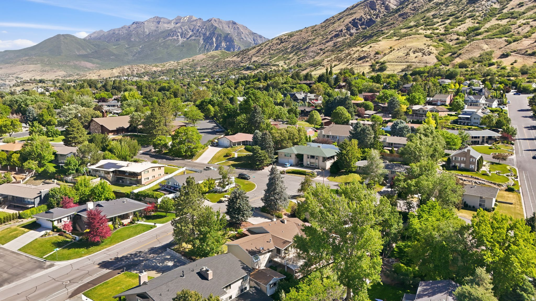 THOUSAND OAKS - Residential