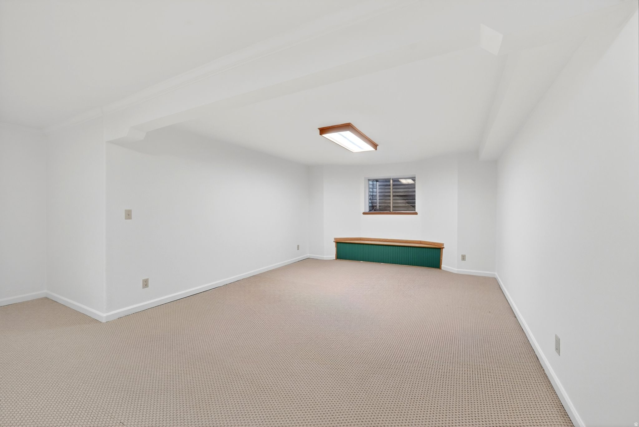 THOUSAND OAKS - Residential