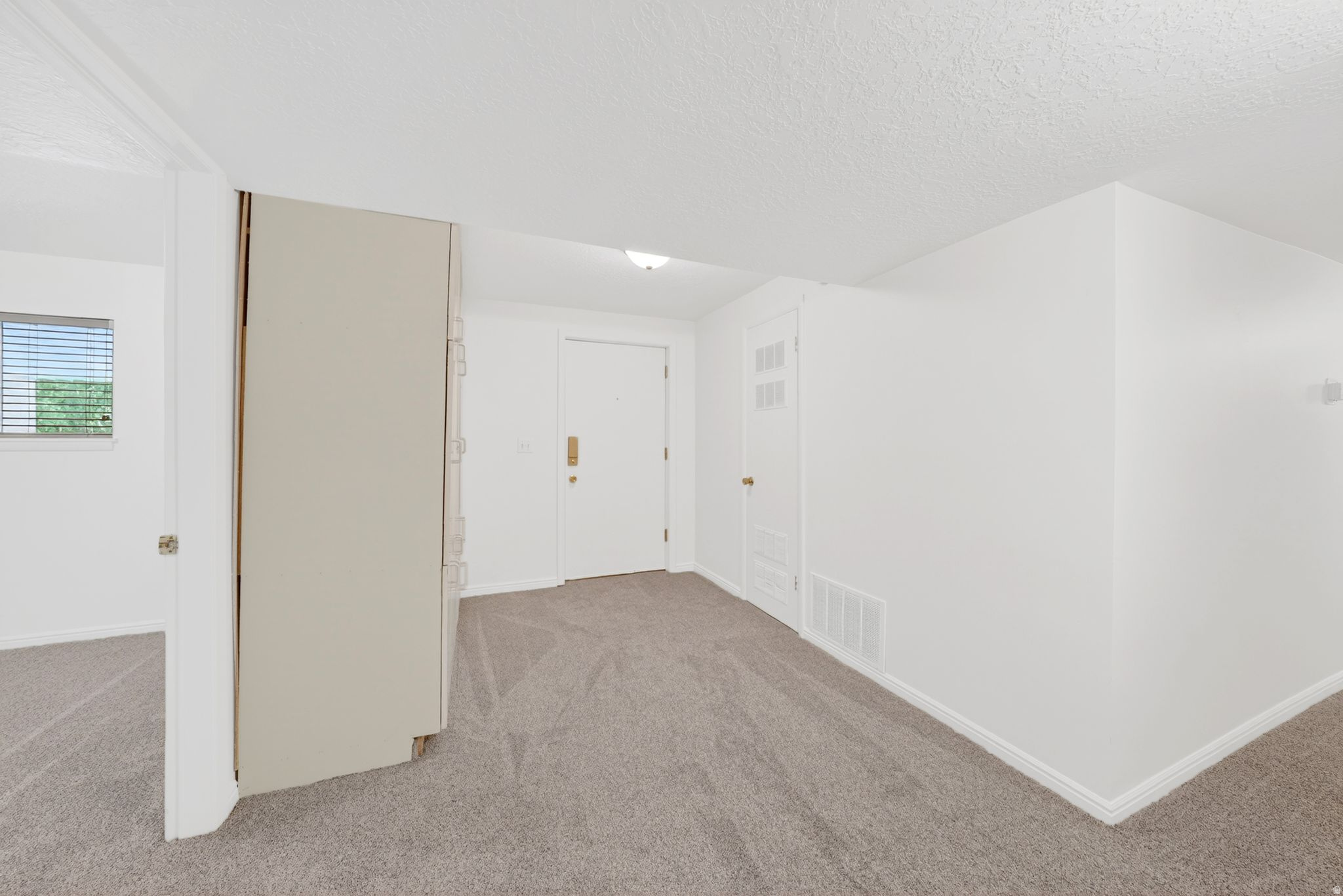 THOUSAND OAKS - Residential