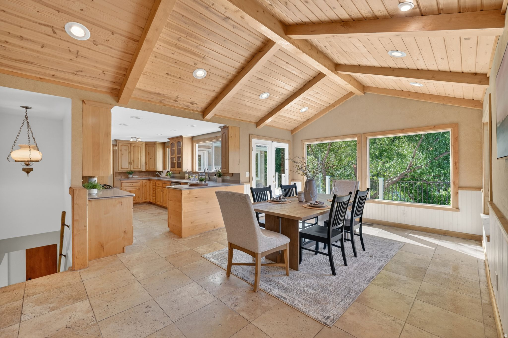 THOUSAND OAKS - Residential