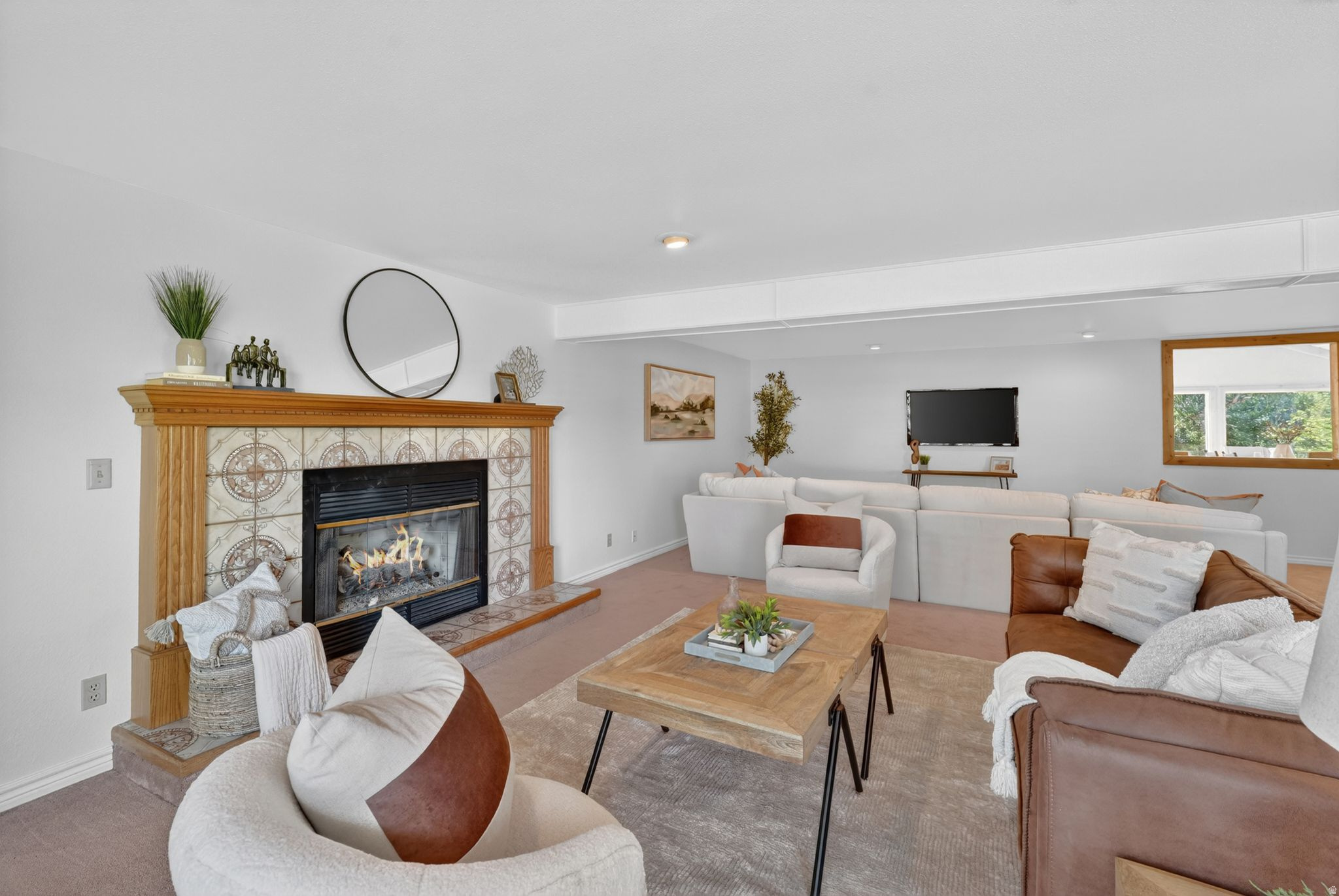 THOUSAND OAKS - Residential