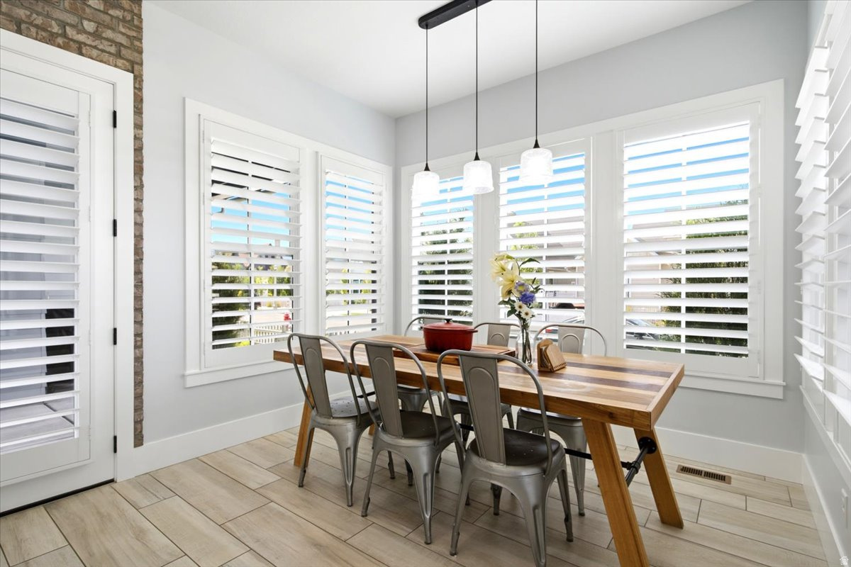 THE ISLAND DAYBREAK - Residential