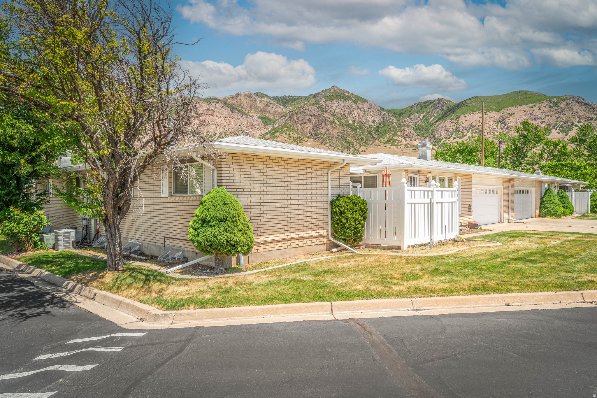MILLSTREAM - Residential