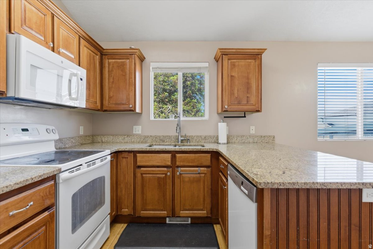 COPPER CANYON - Residential