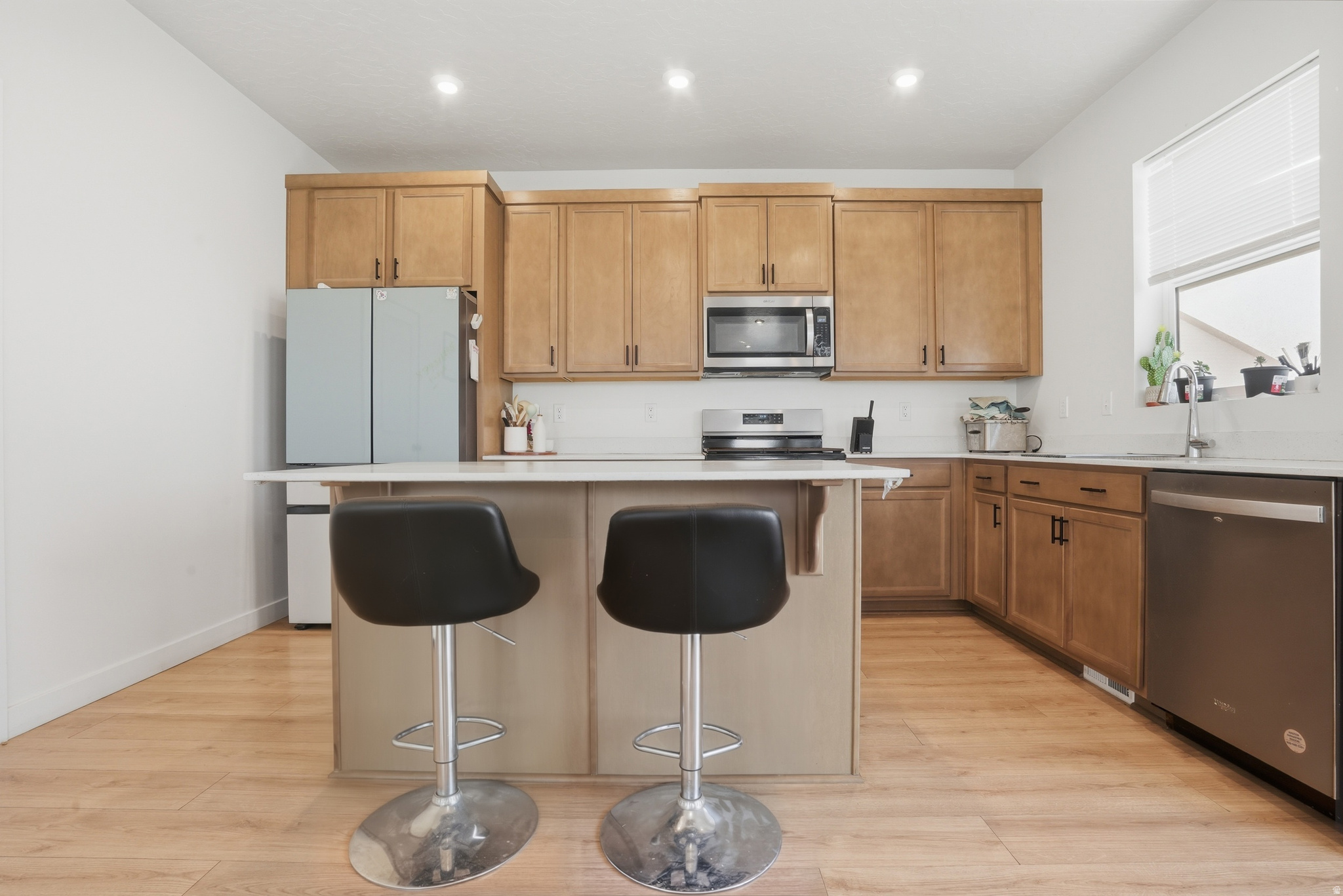 EAGLE HEIGHTS - Residential