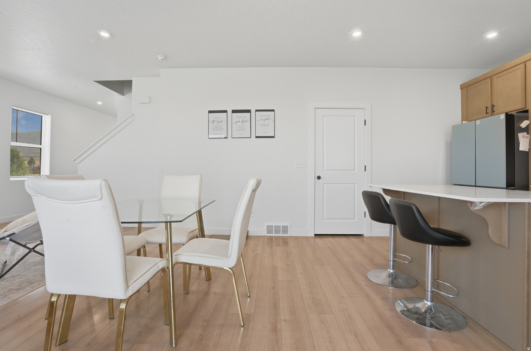 EAGLE HEIGHTS - Residential