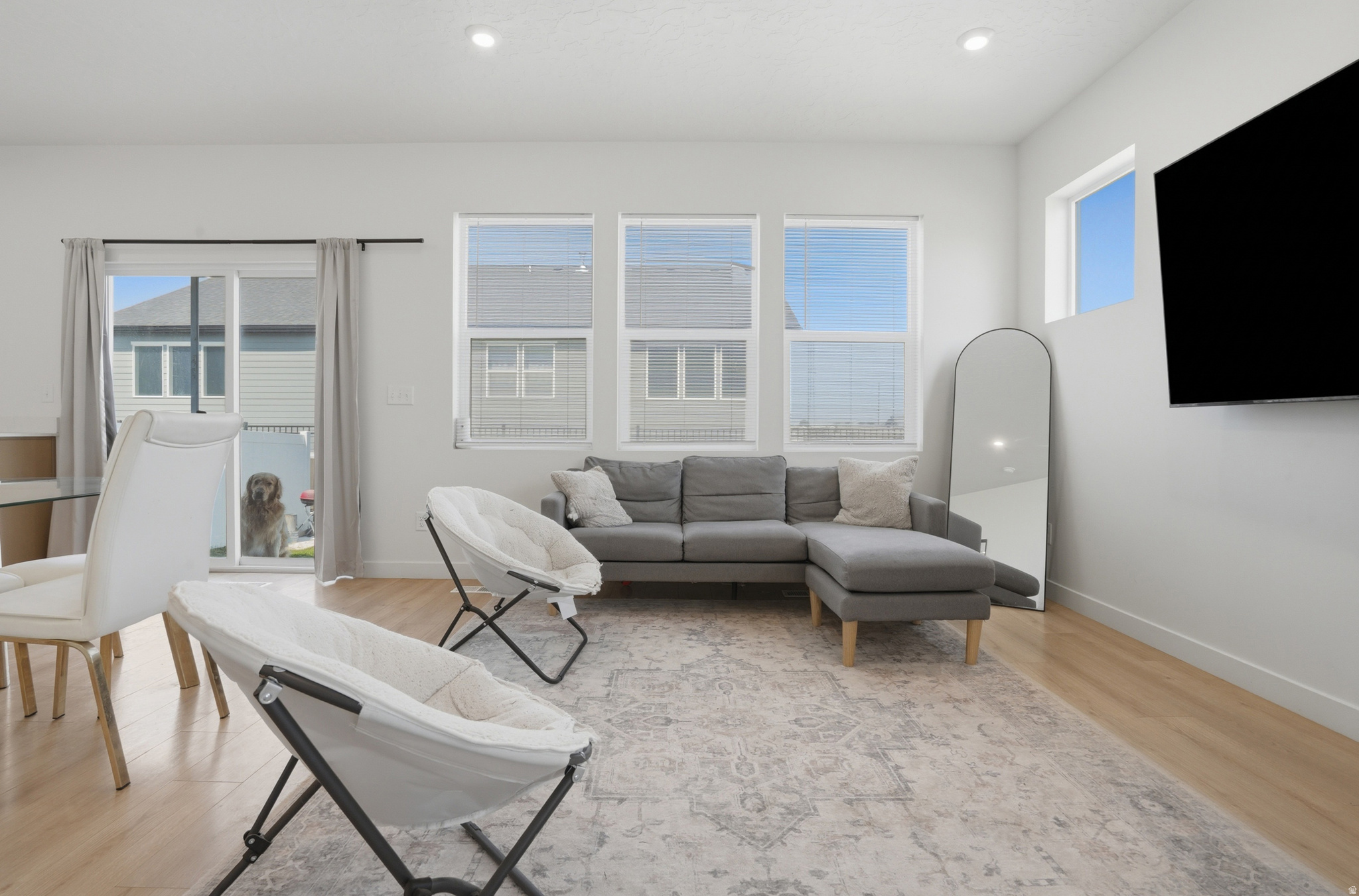 EAGLE HEIGHTS - Residential