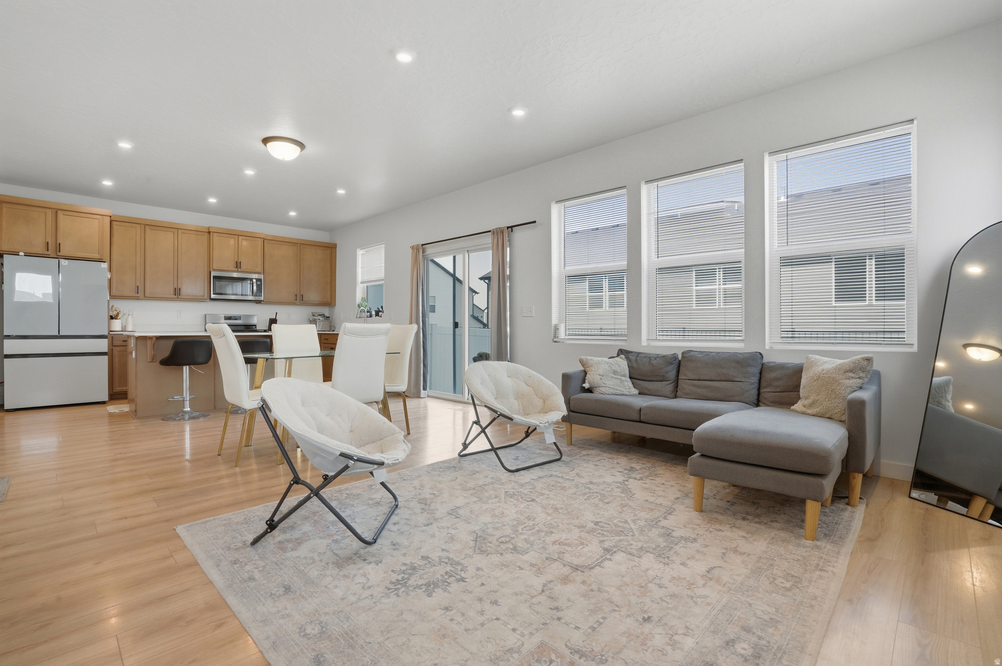EAGLE HEIGHTS - Residential