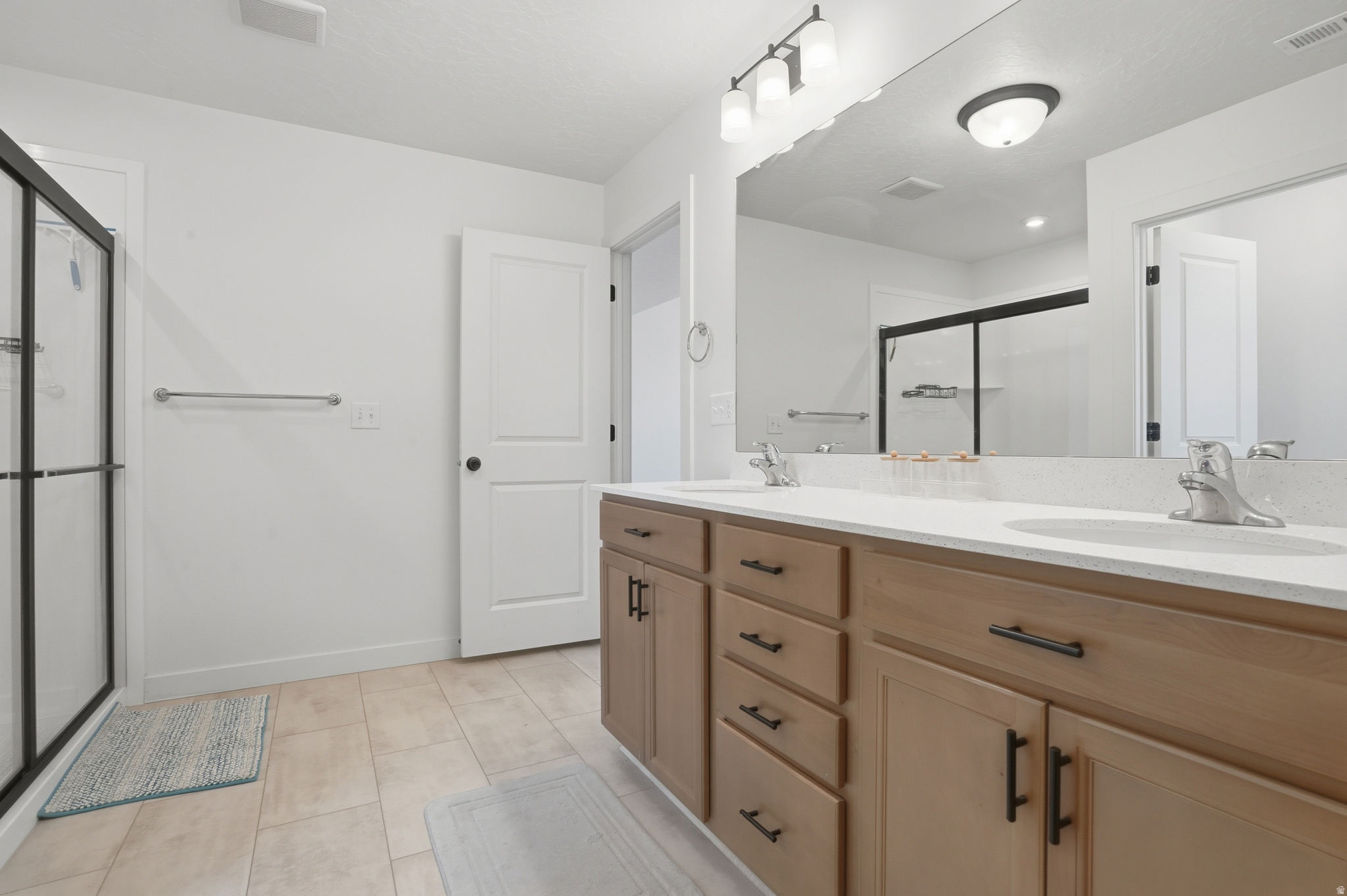 EAGLE HEIGHTS - Residential
