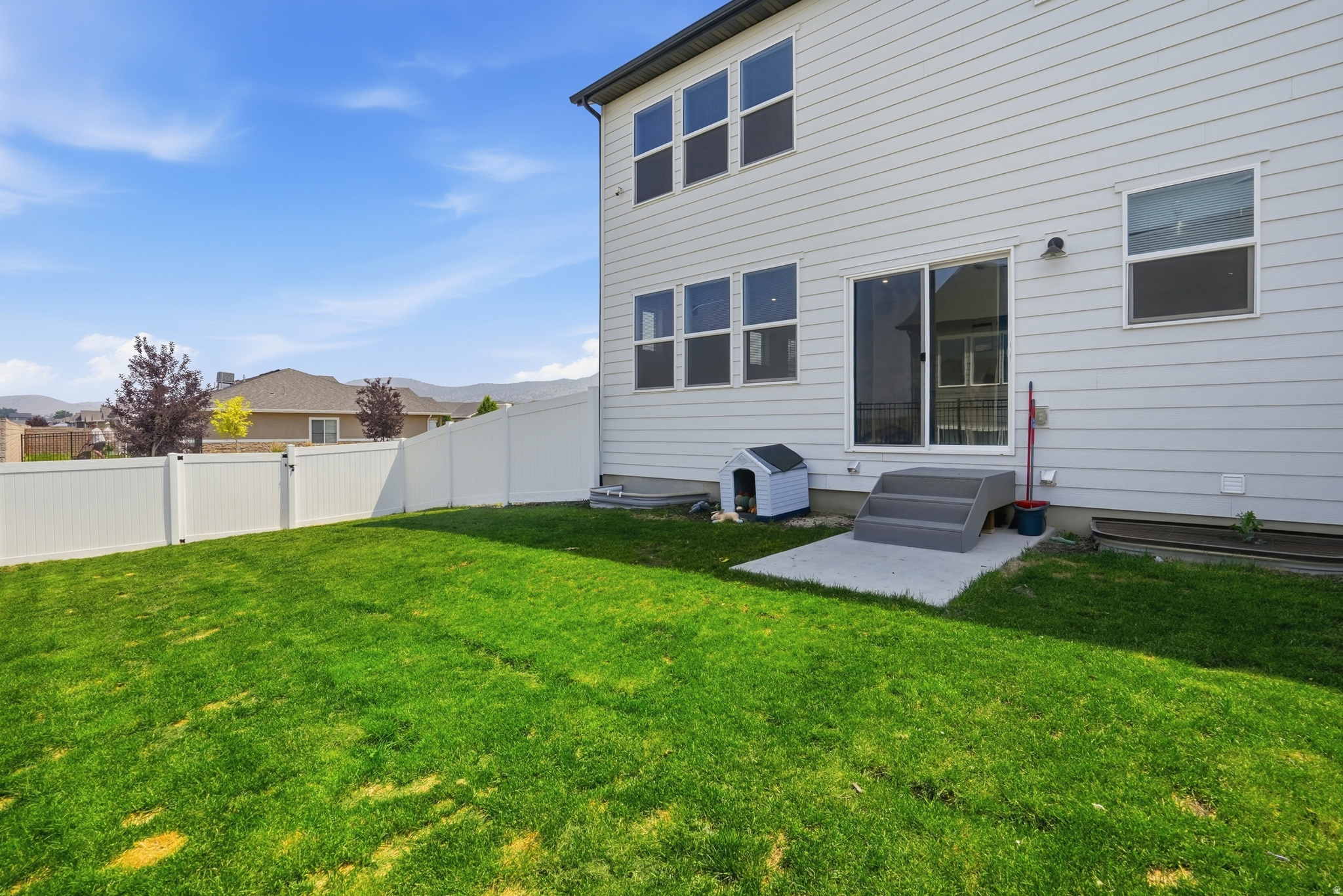 EAGLE HEIGHTS - Residential